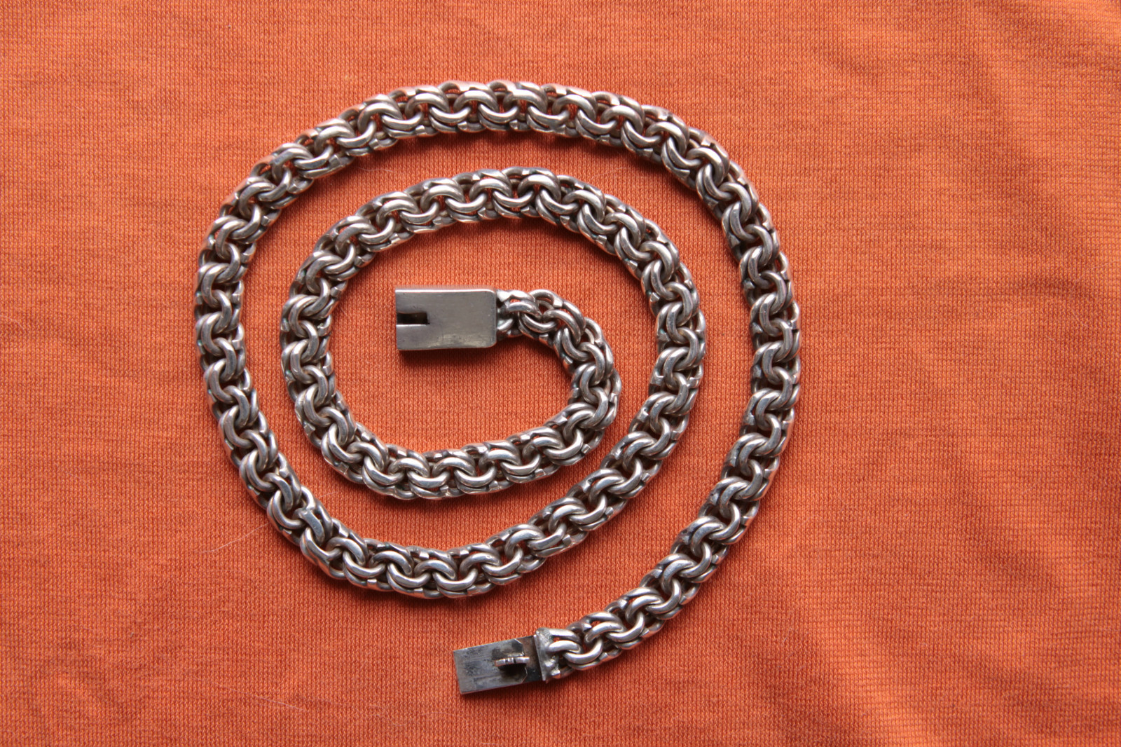 Vintage Sterling Silver Hand Made Mexico Chain 65.3 grams 18 3/4″ long 8mm