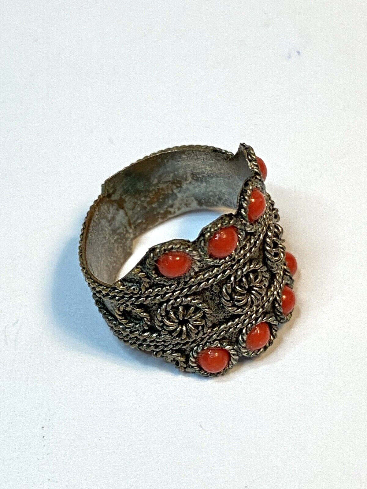 Unique Vintage Ring, Orange/Red Stones, Silver Tone, Aged Patina Size 6 Adjust.