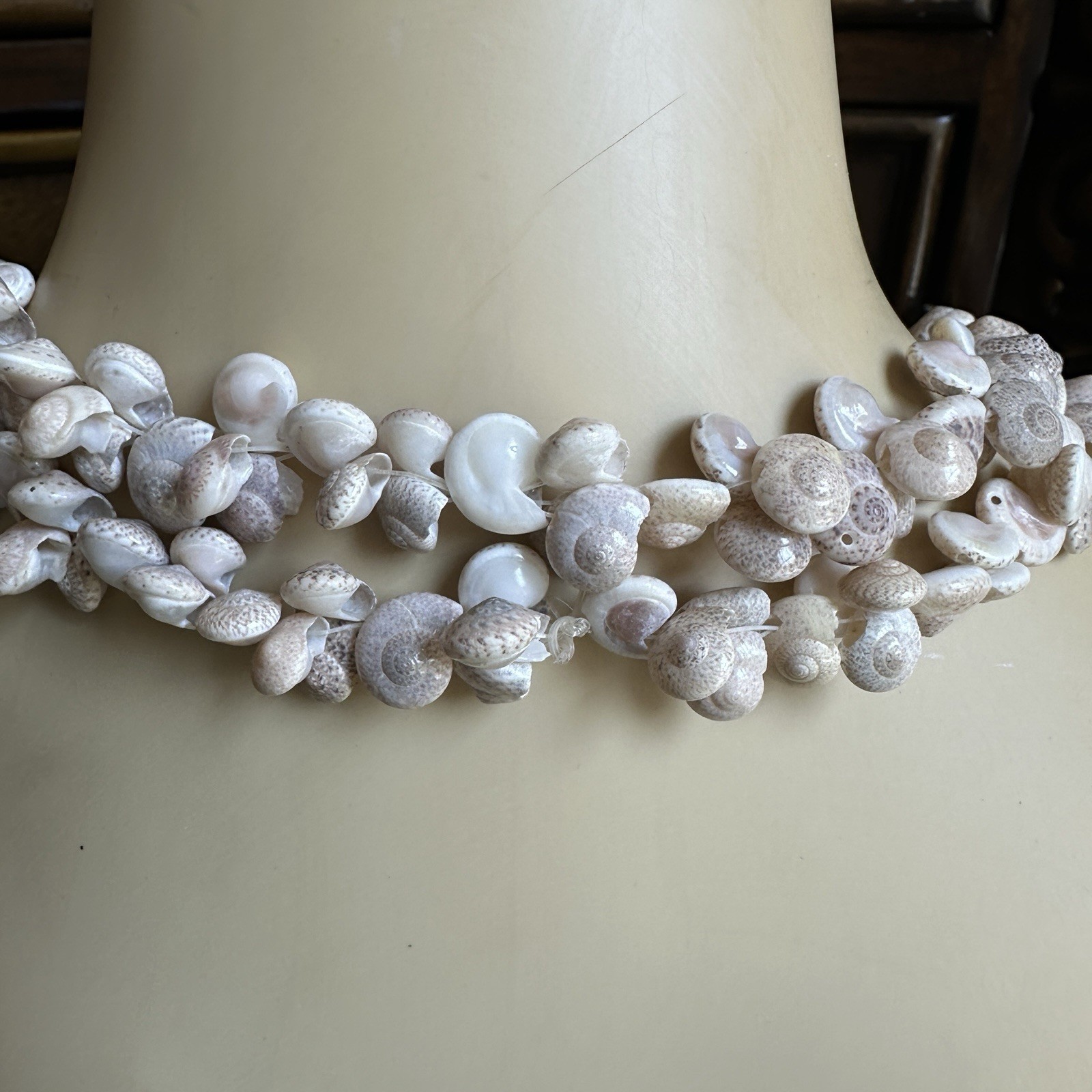VTG Artisan Seashell Beaded Necklace 32 Inch Nautical Earthy Tropical Boho