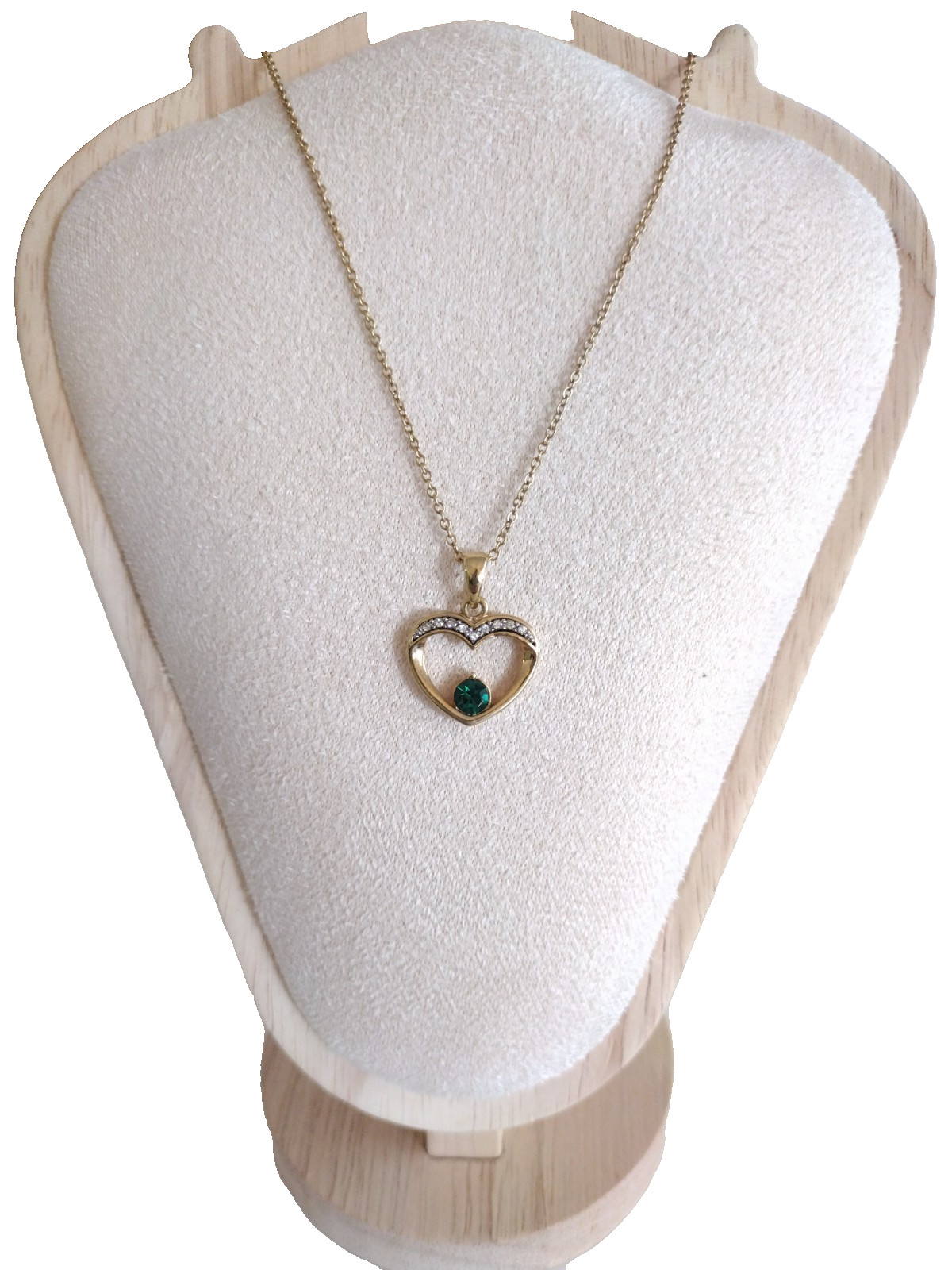 Vintage Emerald Crystal Heart Necklace Gold Tone Diamond Cut Chain 18″