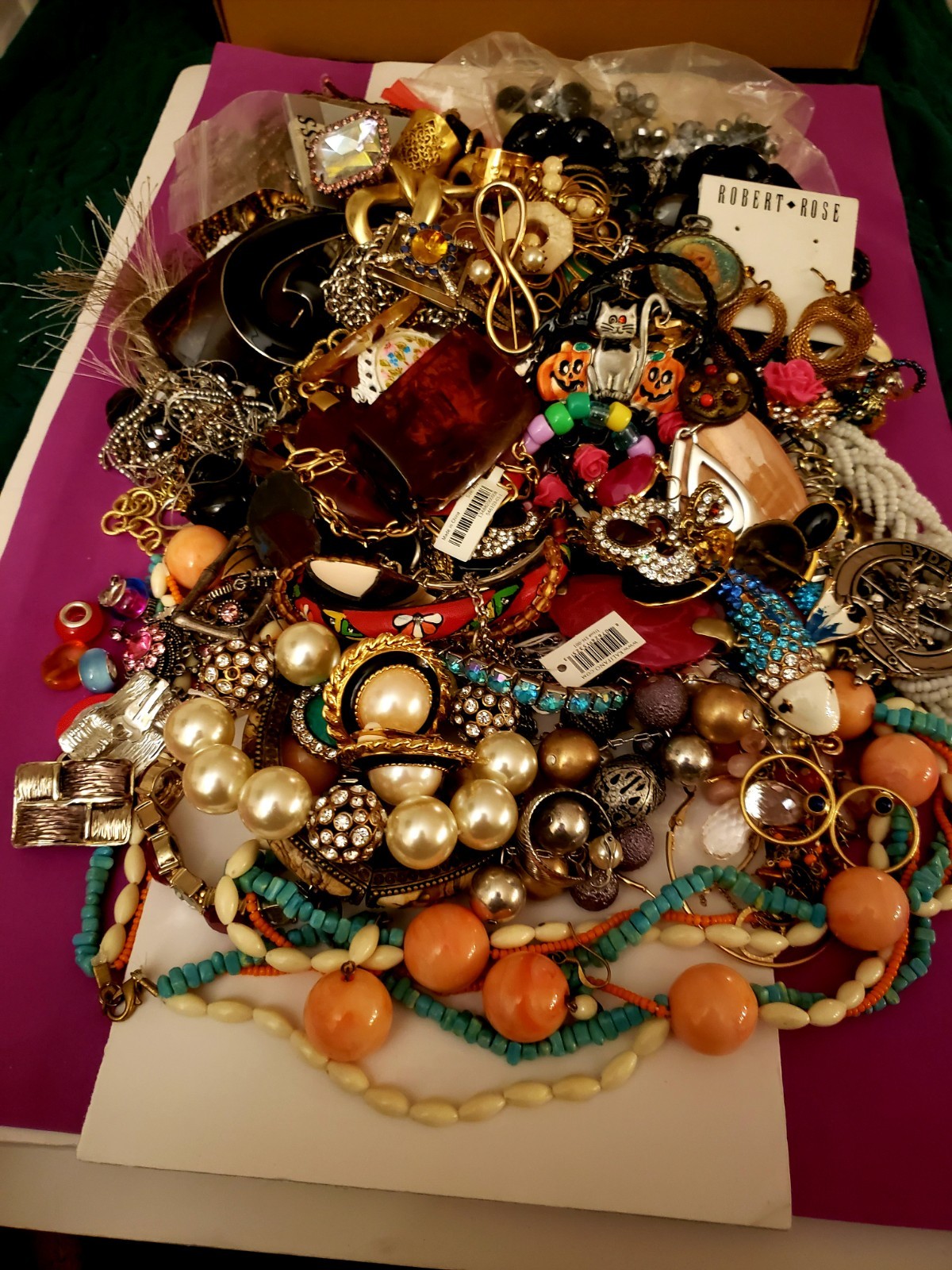 Vintage/Now Jewelry Lot Resell Craft Repair Mostly Wearable Many Signed 4.15 lbs