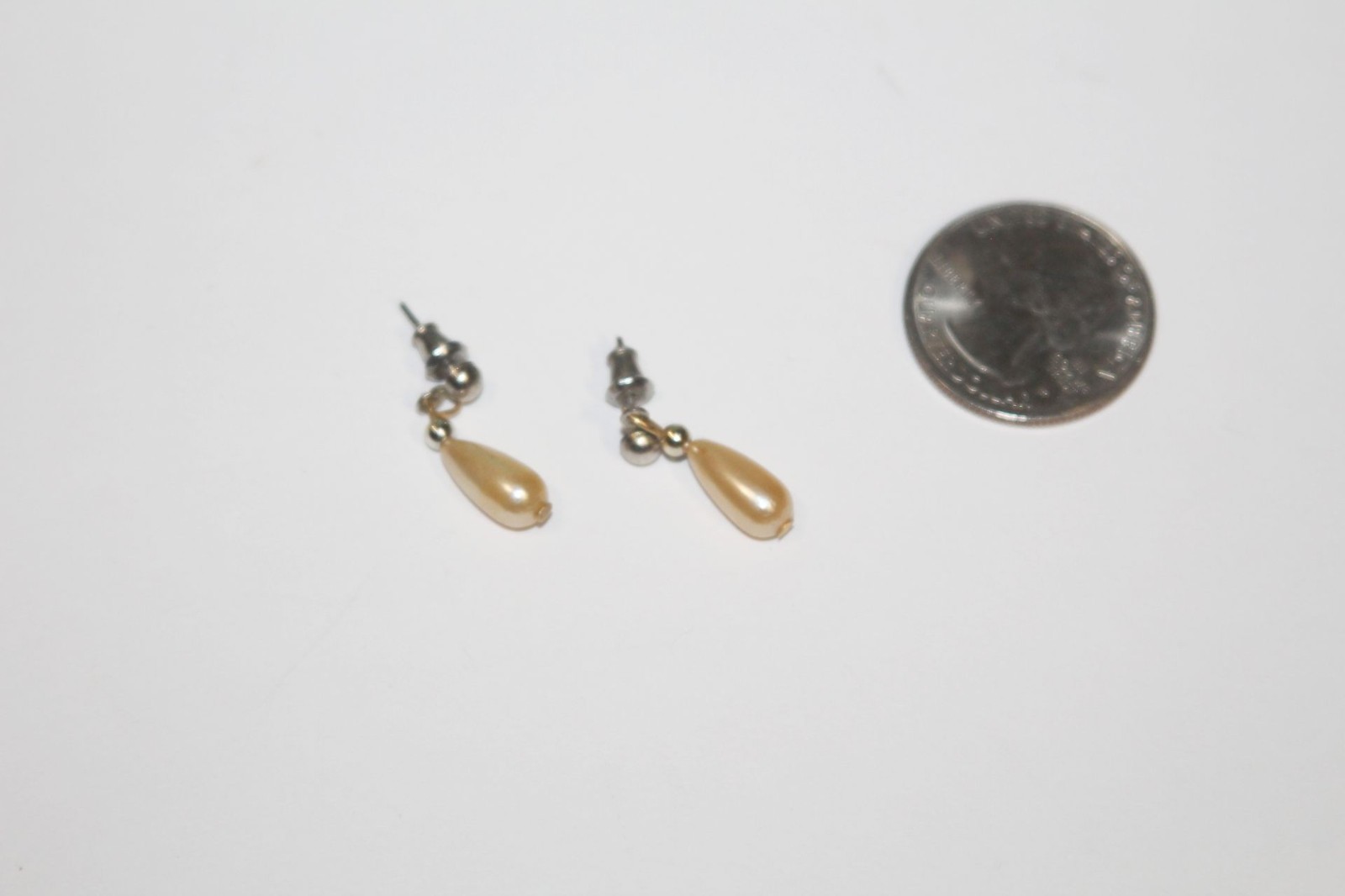Vintage MCM Gold Tone Teardrop Faux Beige Pearl Costume Post Tension Earring Set