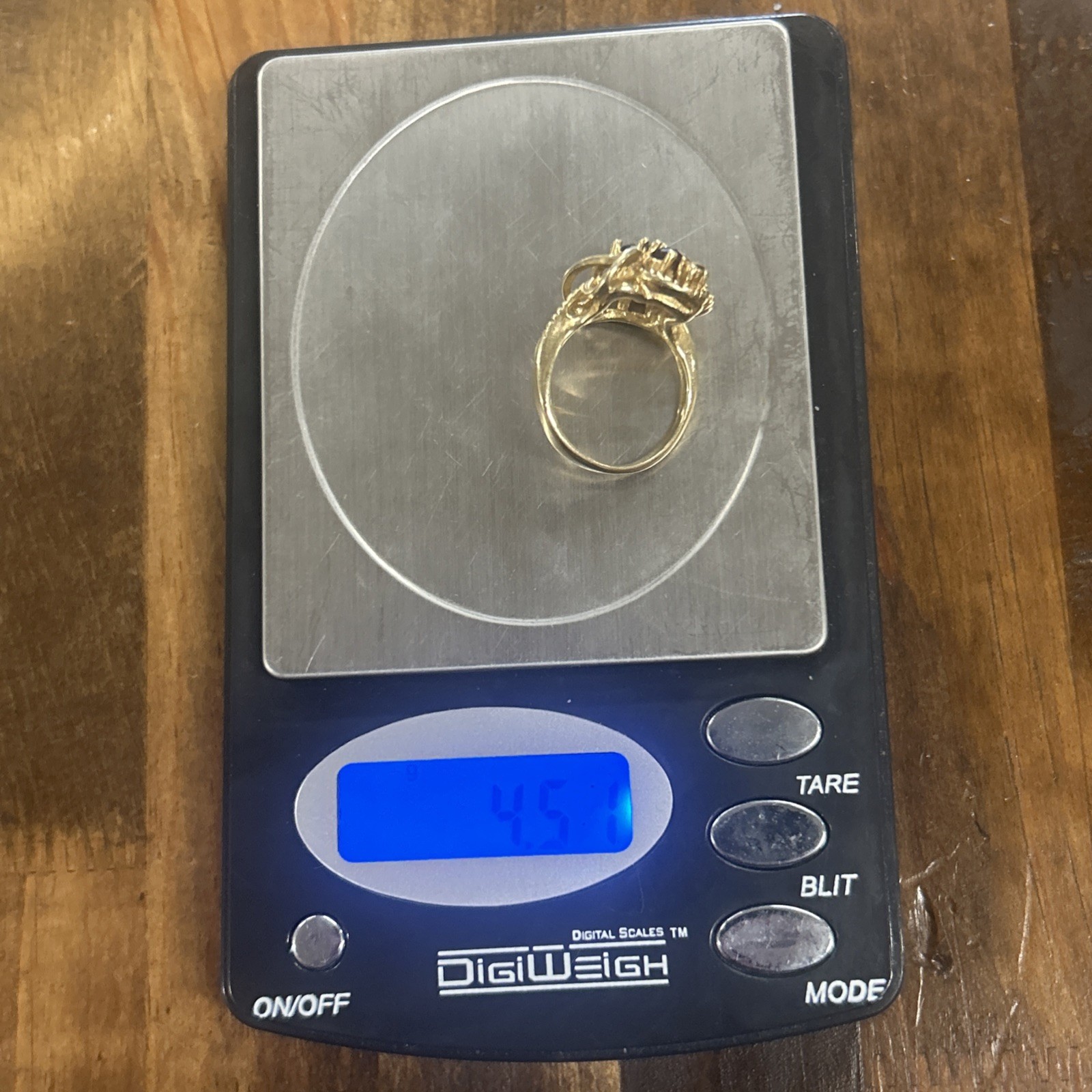 Vintage Unmarked Gold Filled Triple Purple Stone Ring Sz 7 4.51 Grams