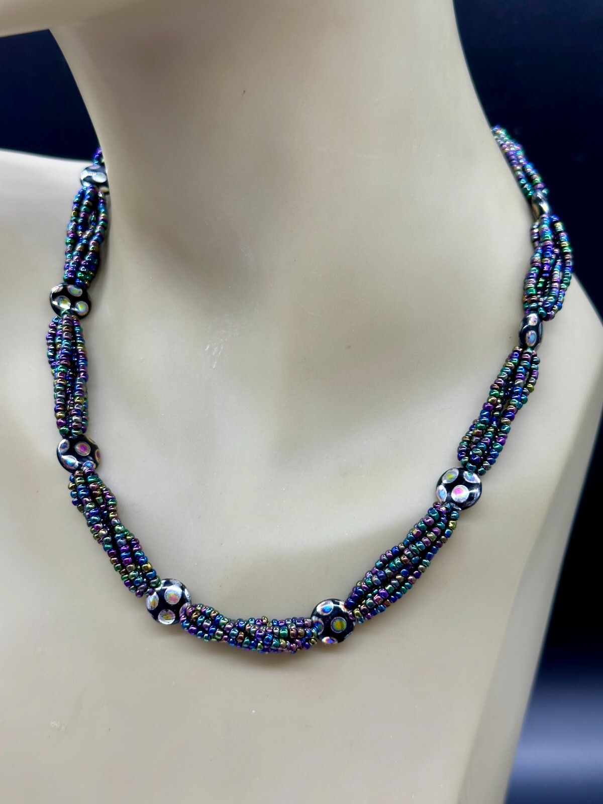 VINTAGE PEACOCK PURPLE SEED BEAD MULTI STRAND NECKLACE SILVER DOT ART GLASS