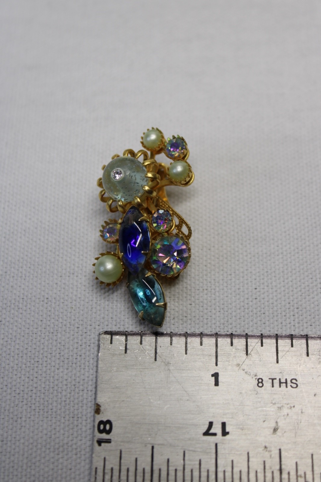 Vintage Rhinestone Faux Pearl Brooch Clip Earrings Set Blue AB Gold Tone Retro
