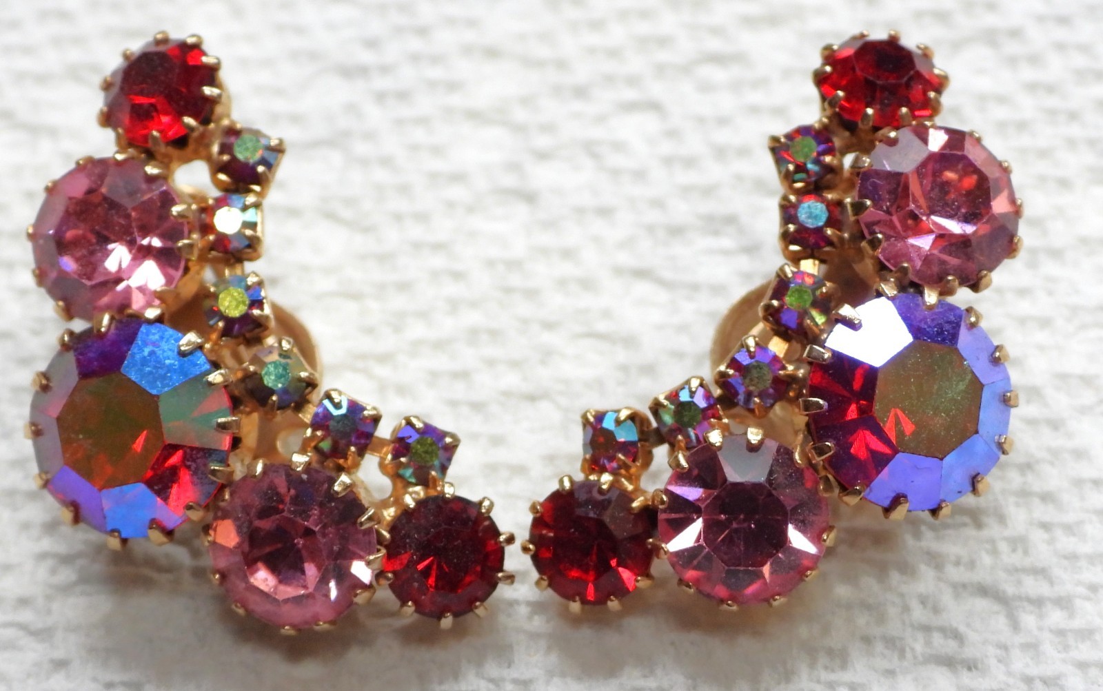 Vintage Signed WEISS AB Red Pink Fuchsia Rhinestone Pin Brooch & Earring Set