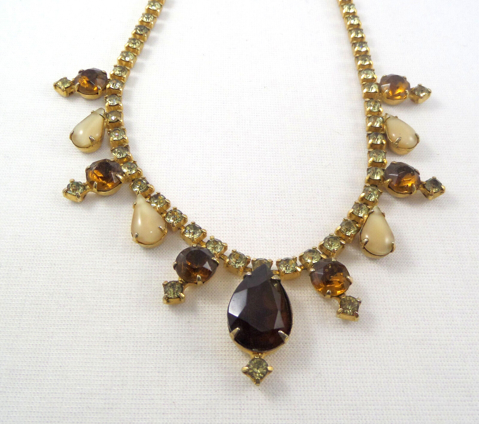 VTG Juliana Style Necklace Yellow & Brown Rhinestones Different Sizes & Shapes