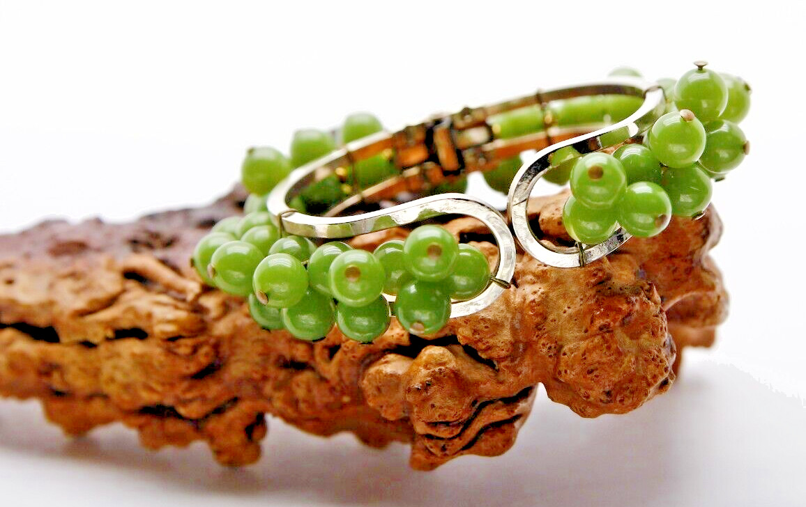 Vintage Green Lucite Bead Silver Hinged Bracelet! Amazing Find!!!