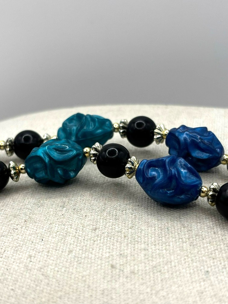 Vintage Purple Teal Blue Black And Silver Tone Crinkled Bead Necklace 24 Inch