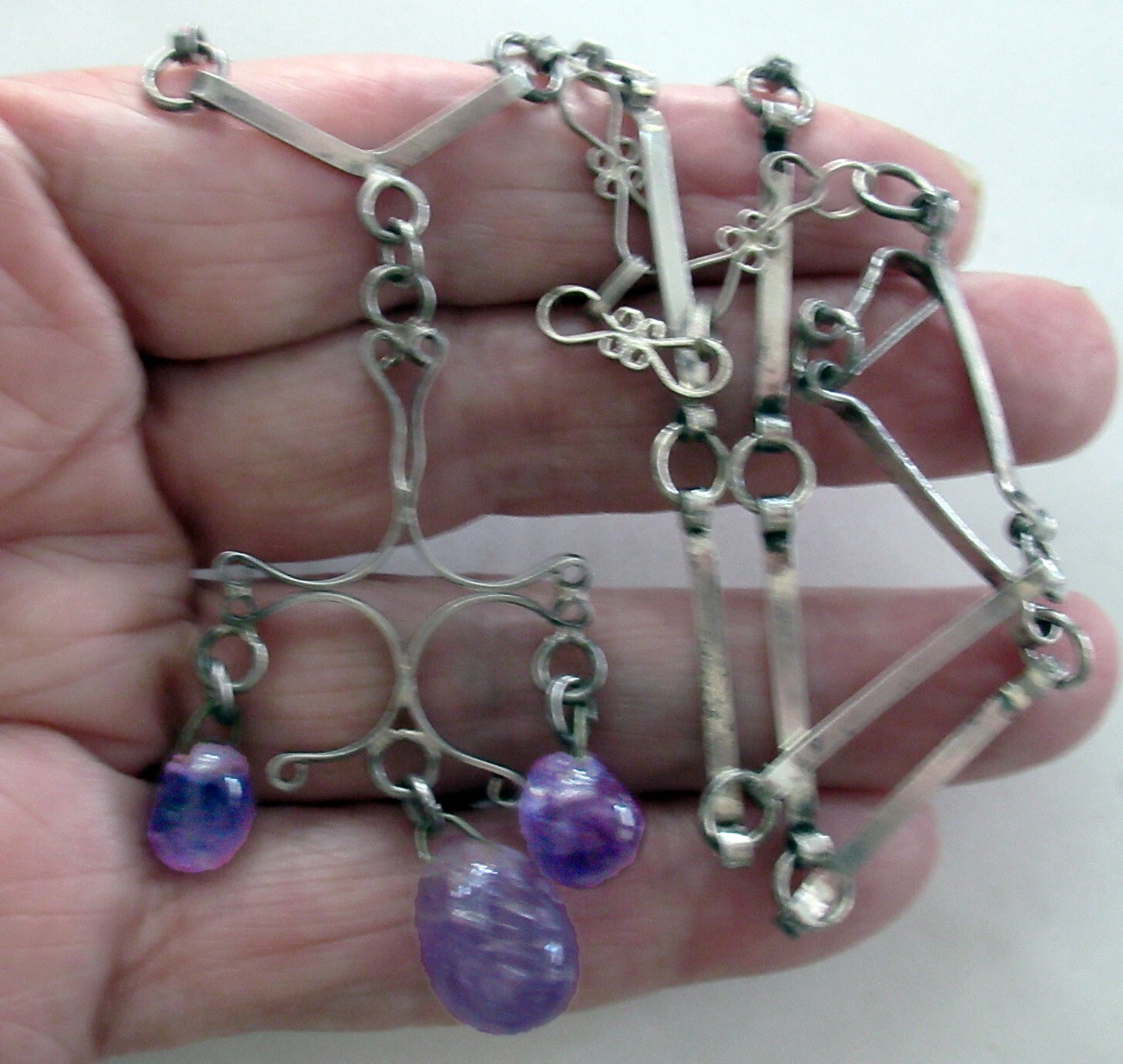 HANDMADE STERLING MODERNIST NECKLACE w AMETHYST, 2 3/8″ PENDANT, 18 INCHES