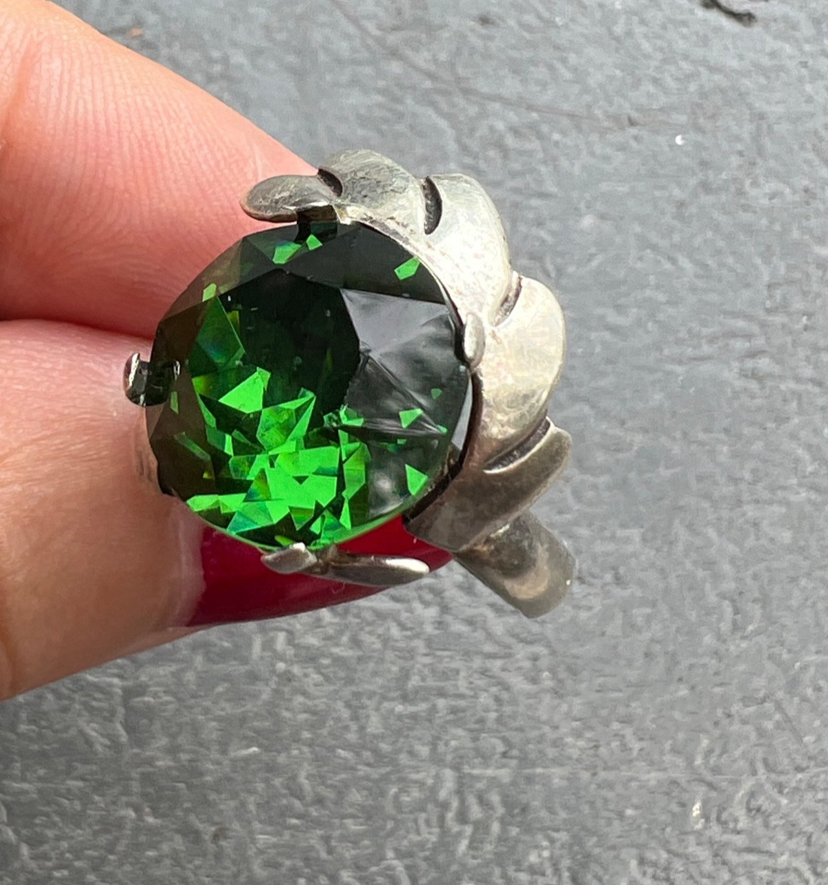 VINTAGE LARGE ROUND GREEN PASTE GLASS RHINESTONE RING 925 STERLING SLVER MEXICO