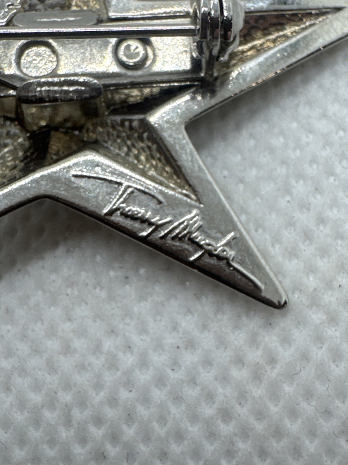 THIERRY MUGLER ANGEL Early 2000’s Y2K VTG Star Brooch Pin