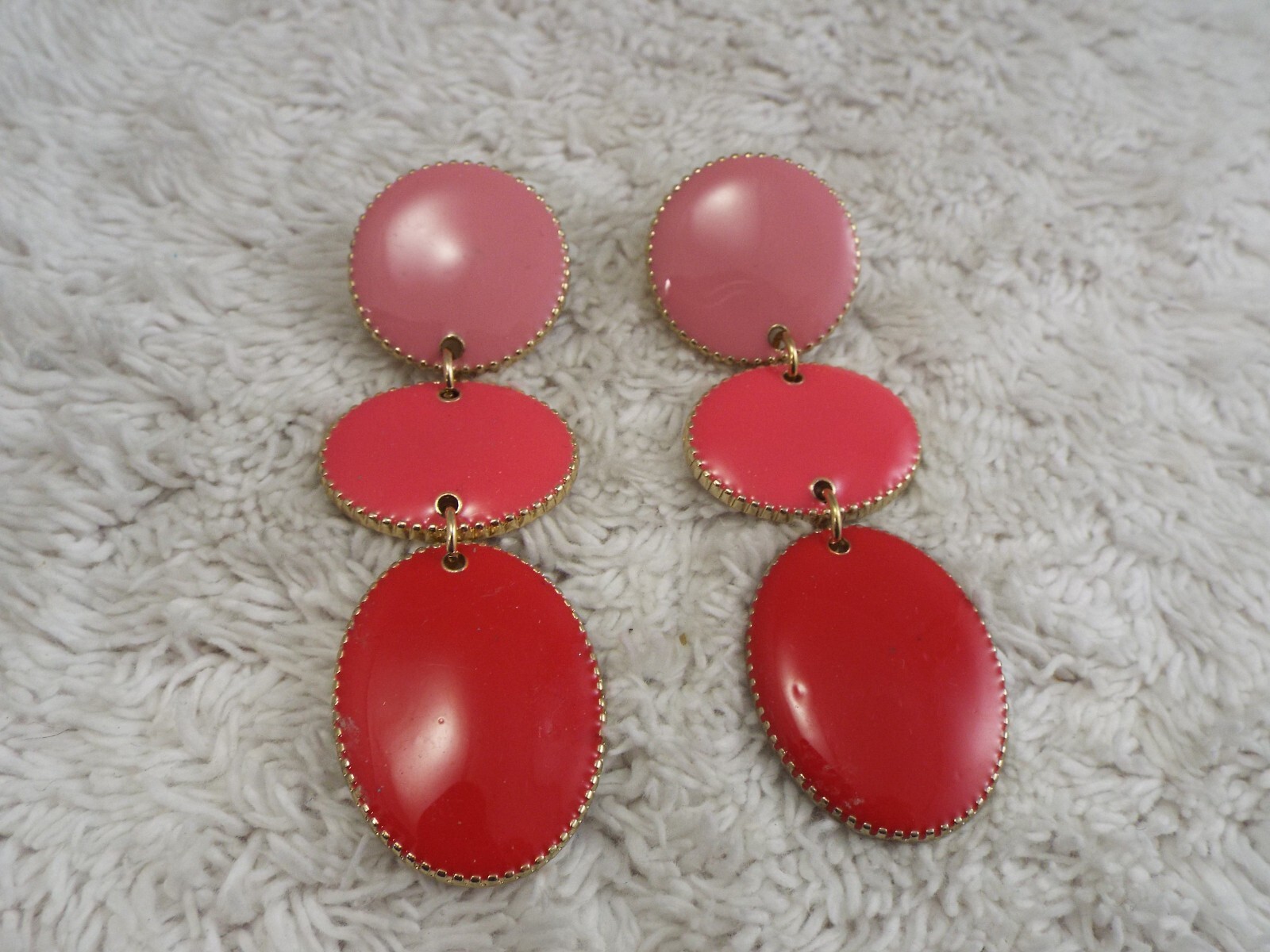 SUGARFIX Goldtone Pink Pierced Earrings (H6)