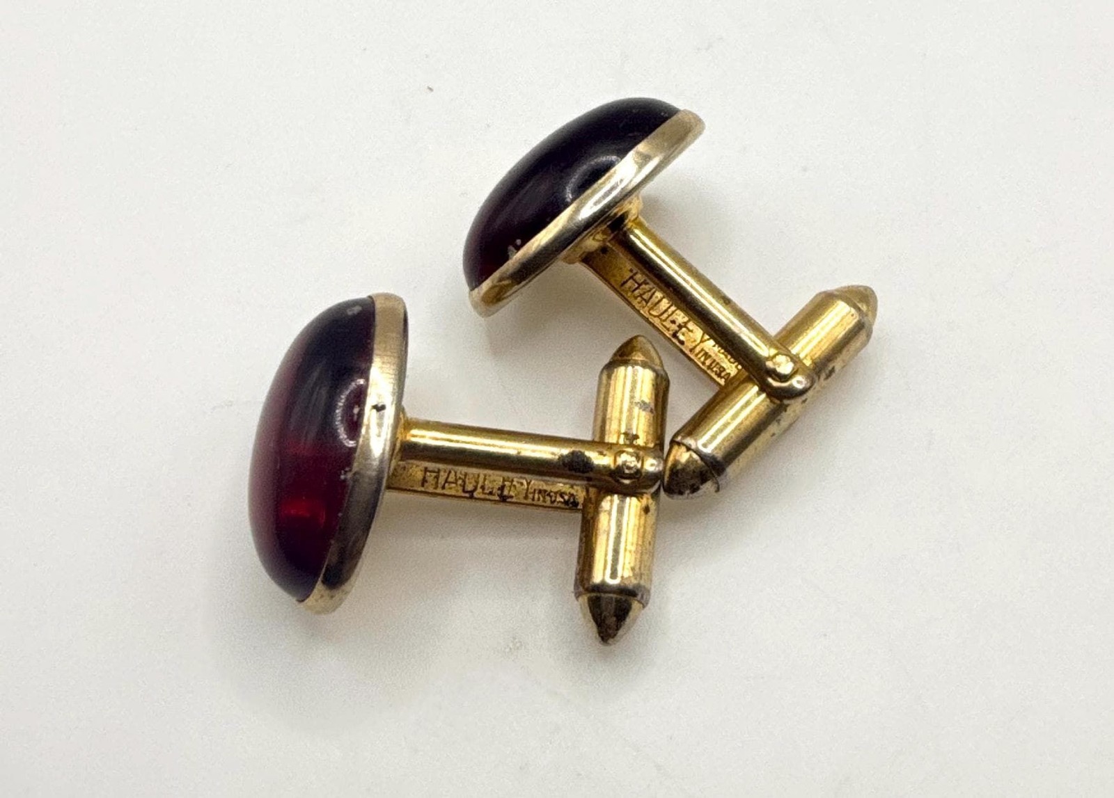 Vintage Hadley red oval jelly cabochon and gold tone cuff links