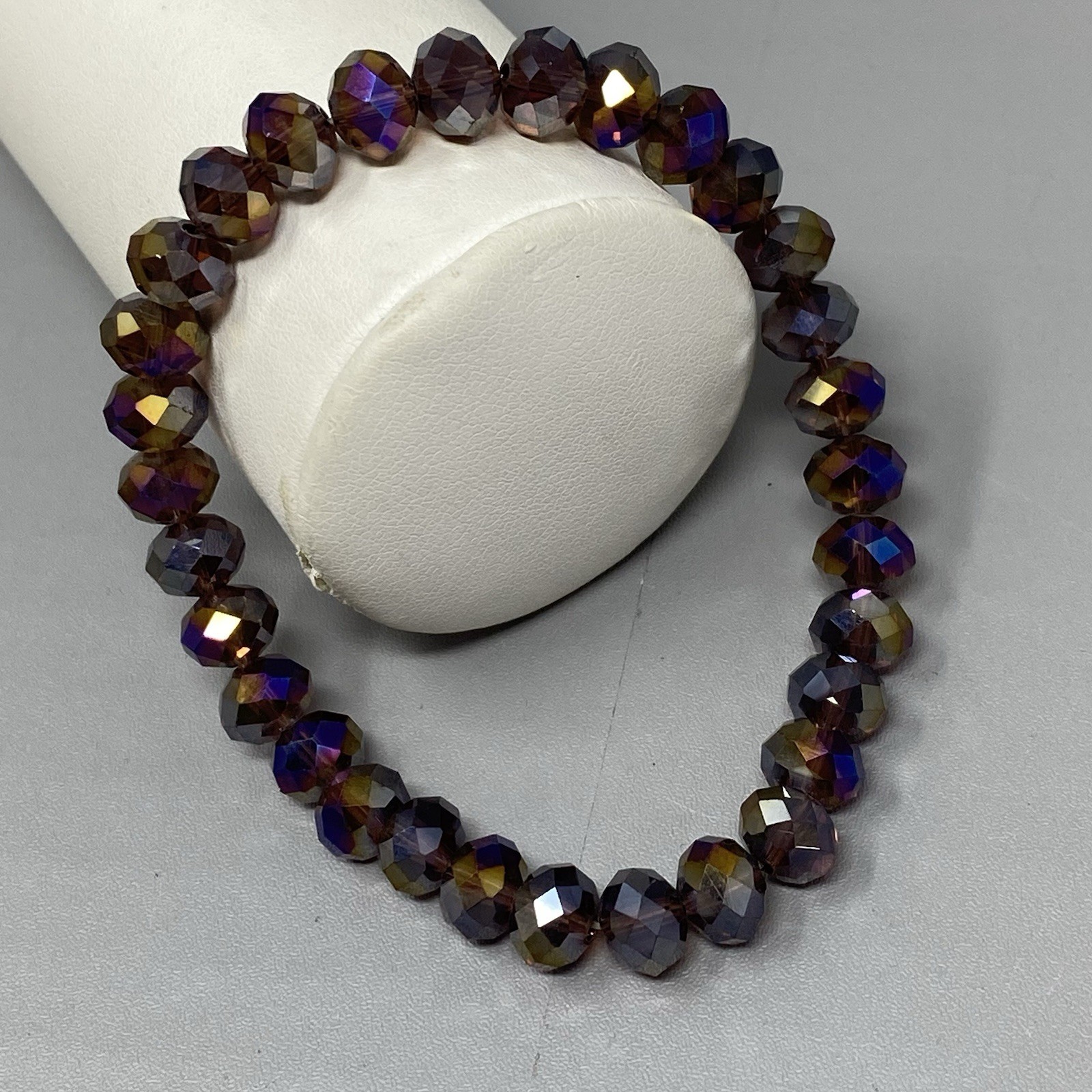 Purple Glass Beaded Bracelet Stretch AB Coated Peacock Oil Slick Faceted 7″