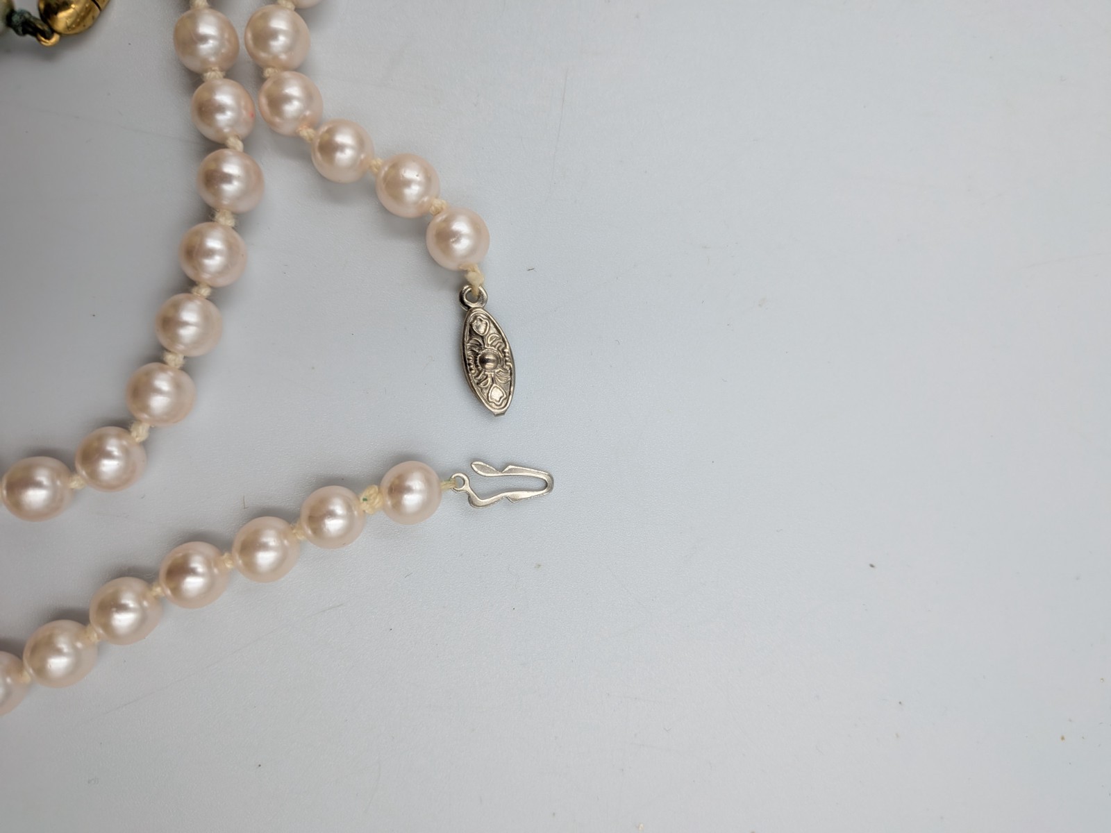 Vintage Faux Pearl Necklace Knotted with silver tone fish- hook clasp unbranded