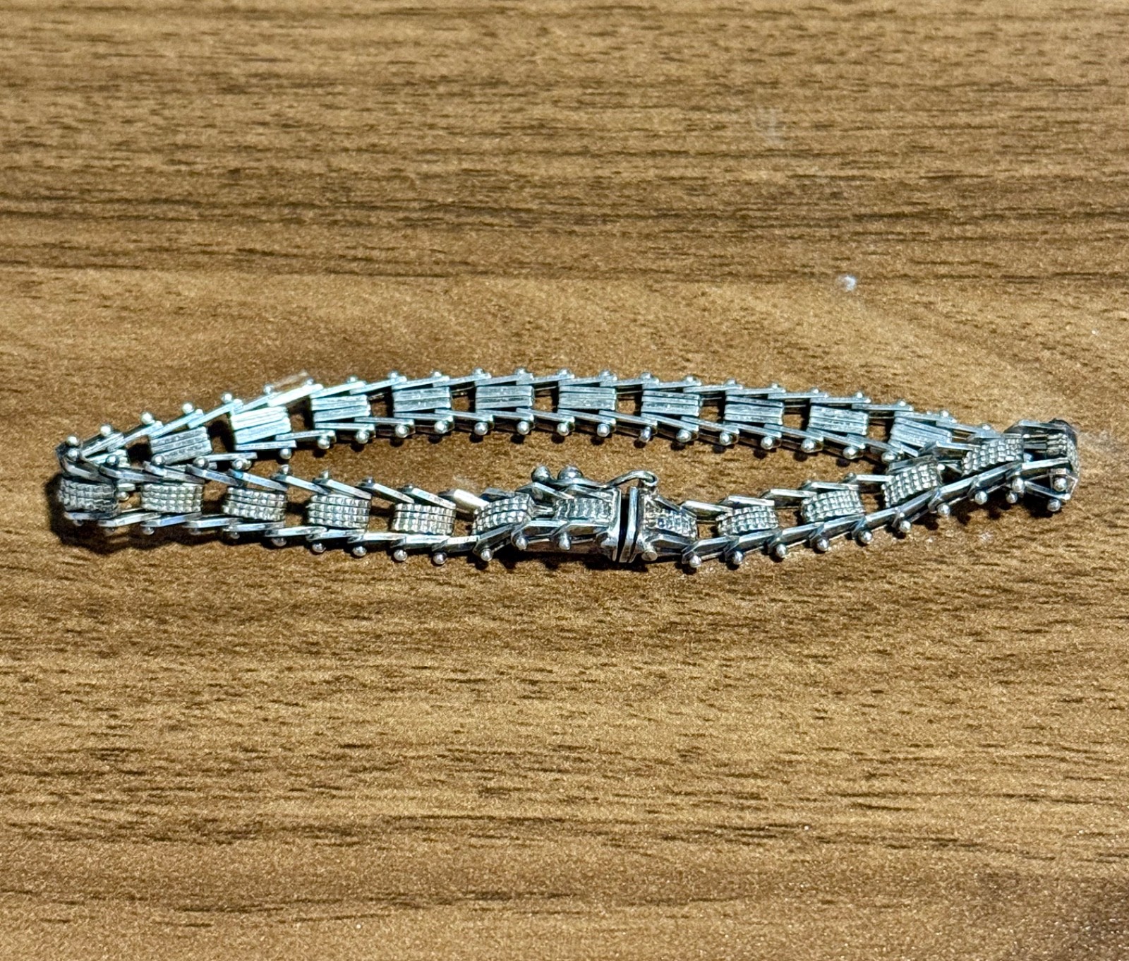 Vintage Mexican Sterling Silver Articulated Bar and Ball Link Bracelet