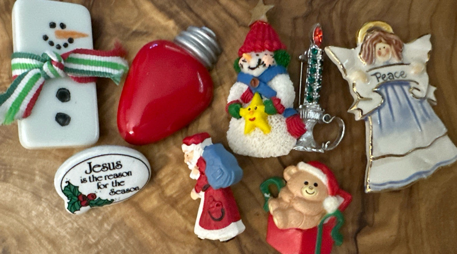 Vintage Christmas Holiday Pins Brooches Collection 8 Pieces Russ Hallmark 1980’s