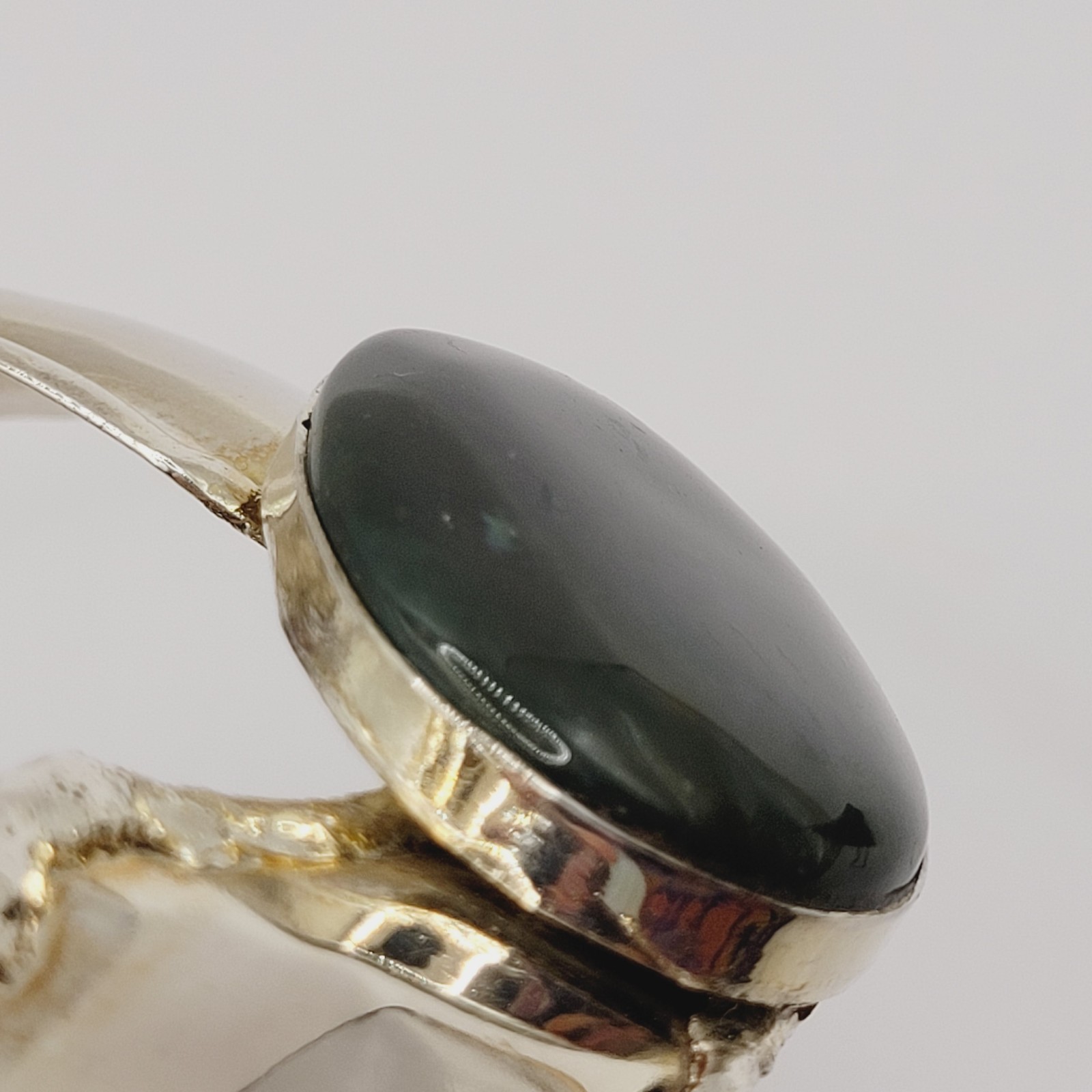SW Style Collar Handmade Silver Tone Metal Green Agate Stone ROUGH Vtg Necklace
