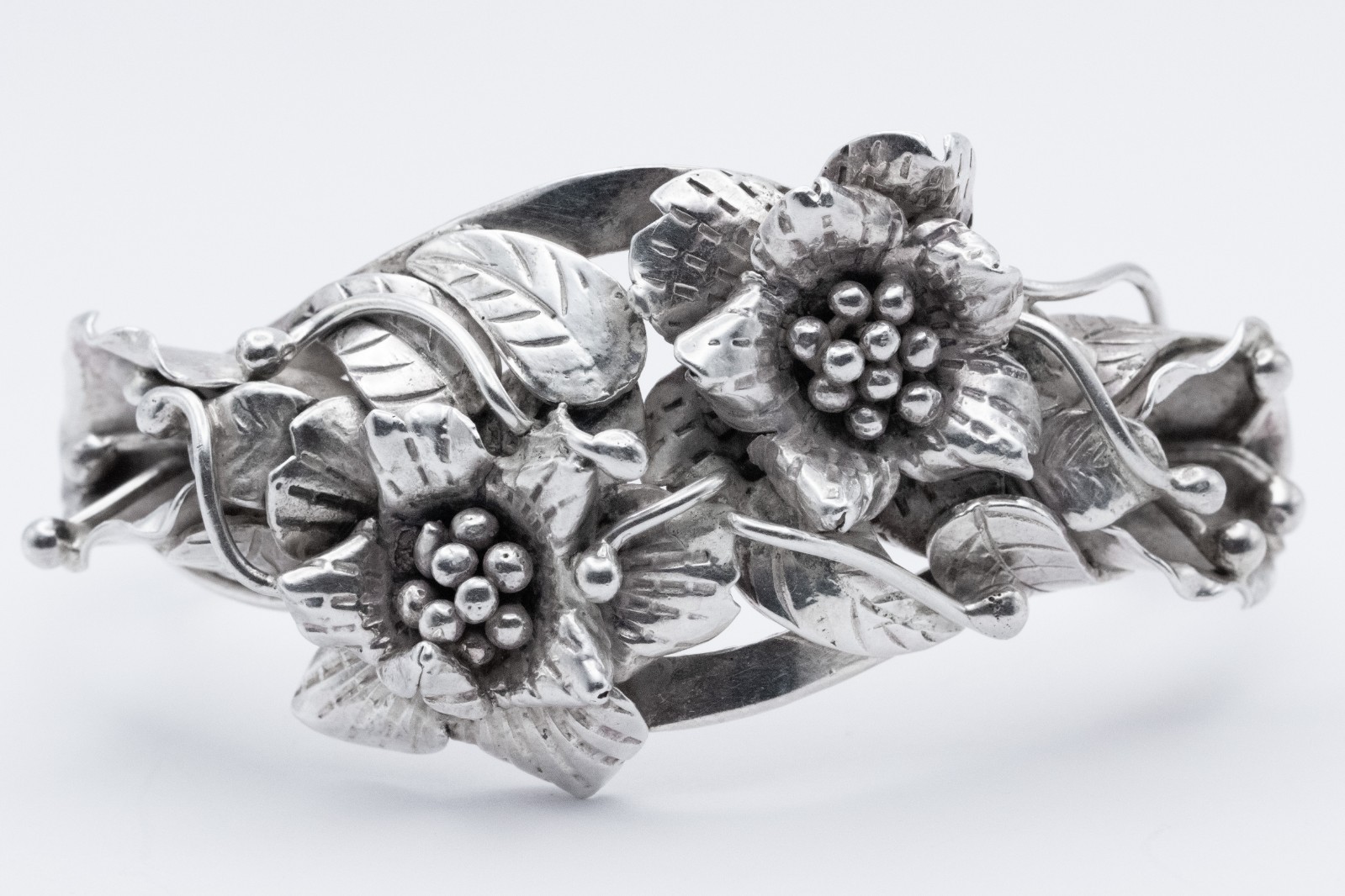 Sterling Silver 925 Floral Bangle Cuff Bracelet Flower Leaf 51.95g Hobé Maybe