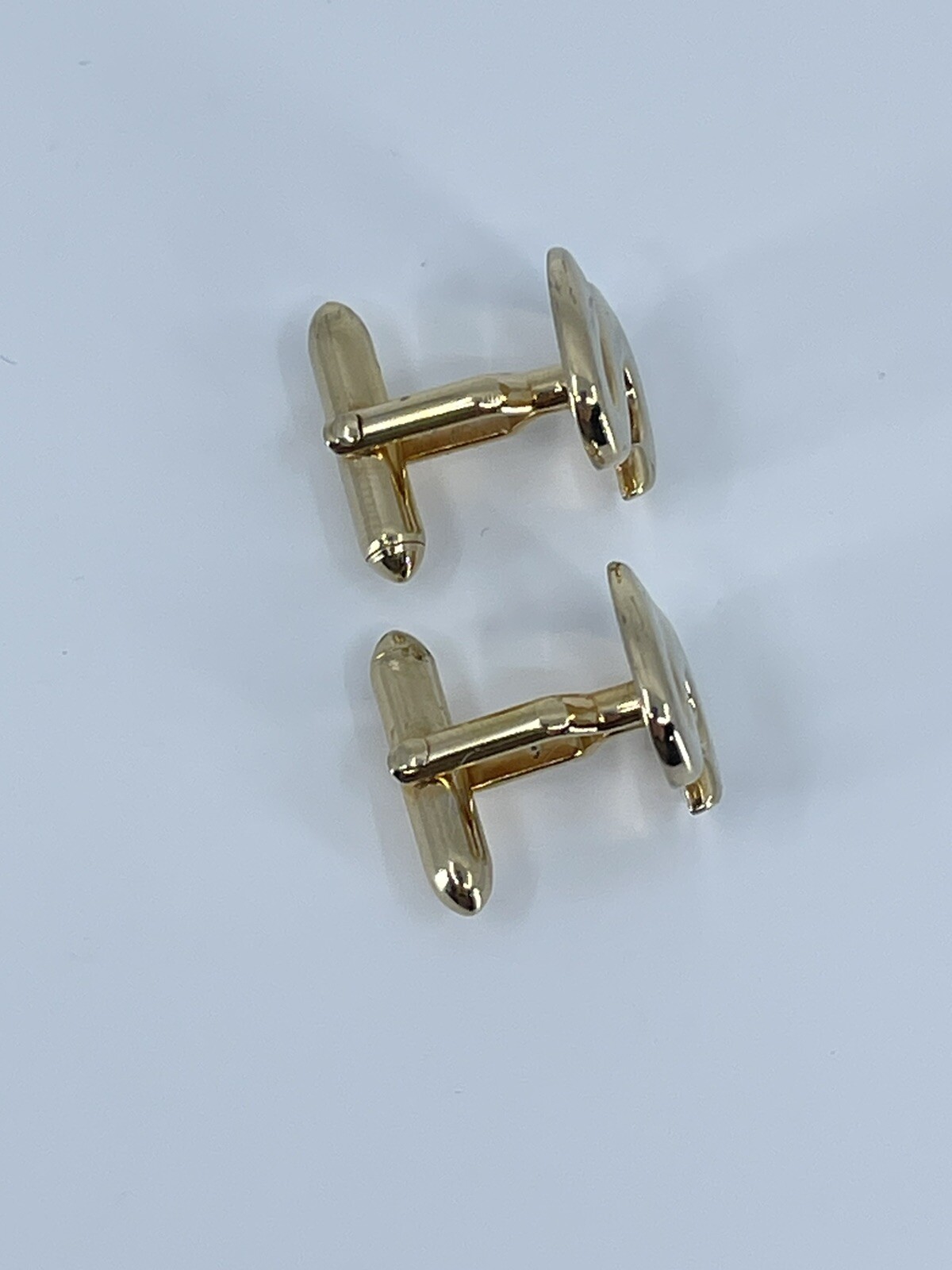 Vintage Swank cufflinks and tie clip monogram beveled S gold tone bullet backs