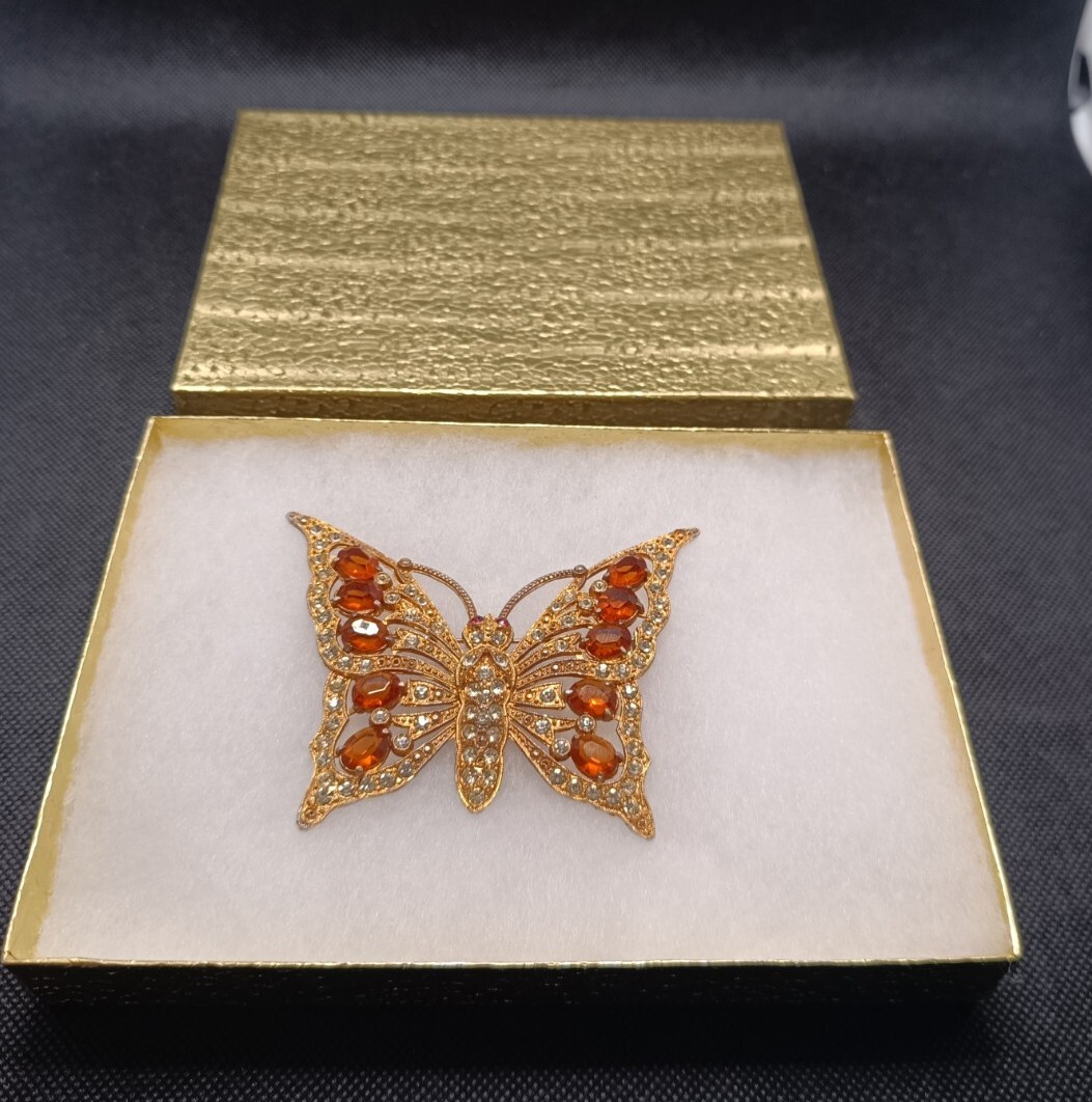 Vintage Large Butterfly Brooch 3″ Gold Tone& Crystal Unsigned