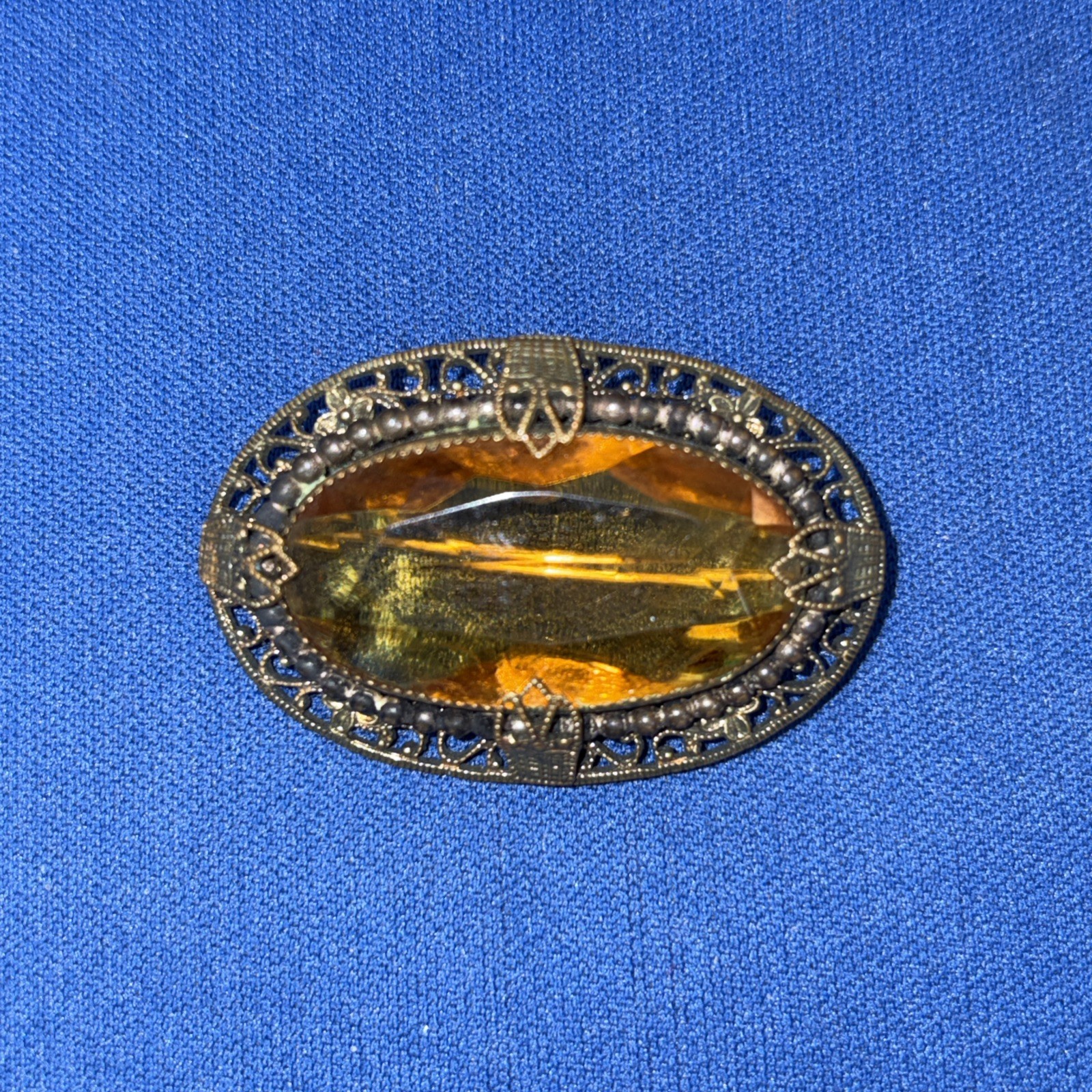 Vintage Oval Honey Amber Czech Glass Gold Tone Victorian Filigree Brooch