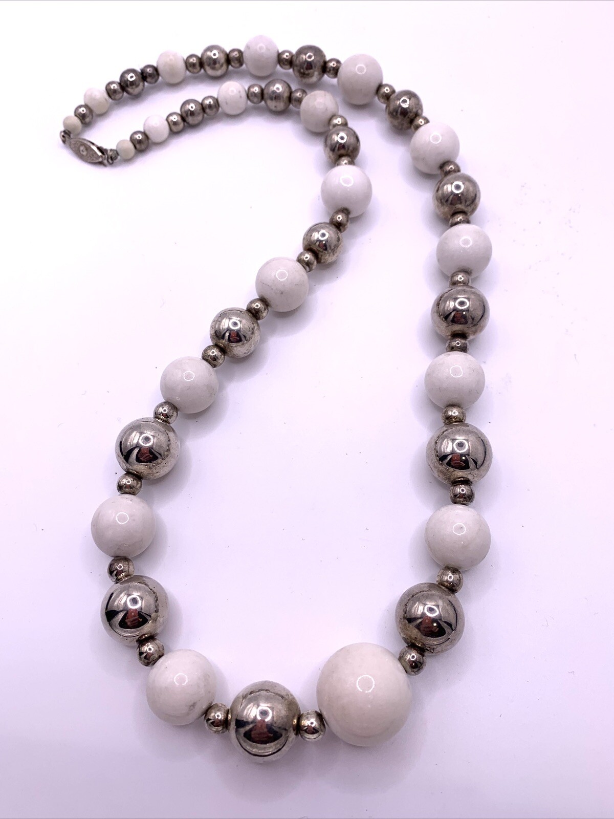 Vintage Necklace White Glass & Silver Tone Balls Graduating Size Beads Statement