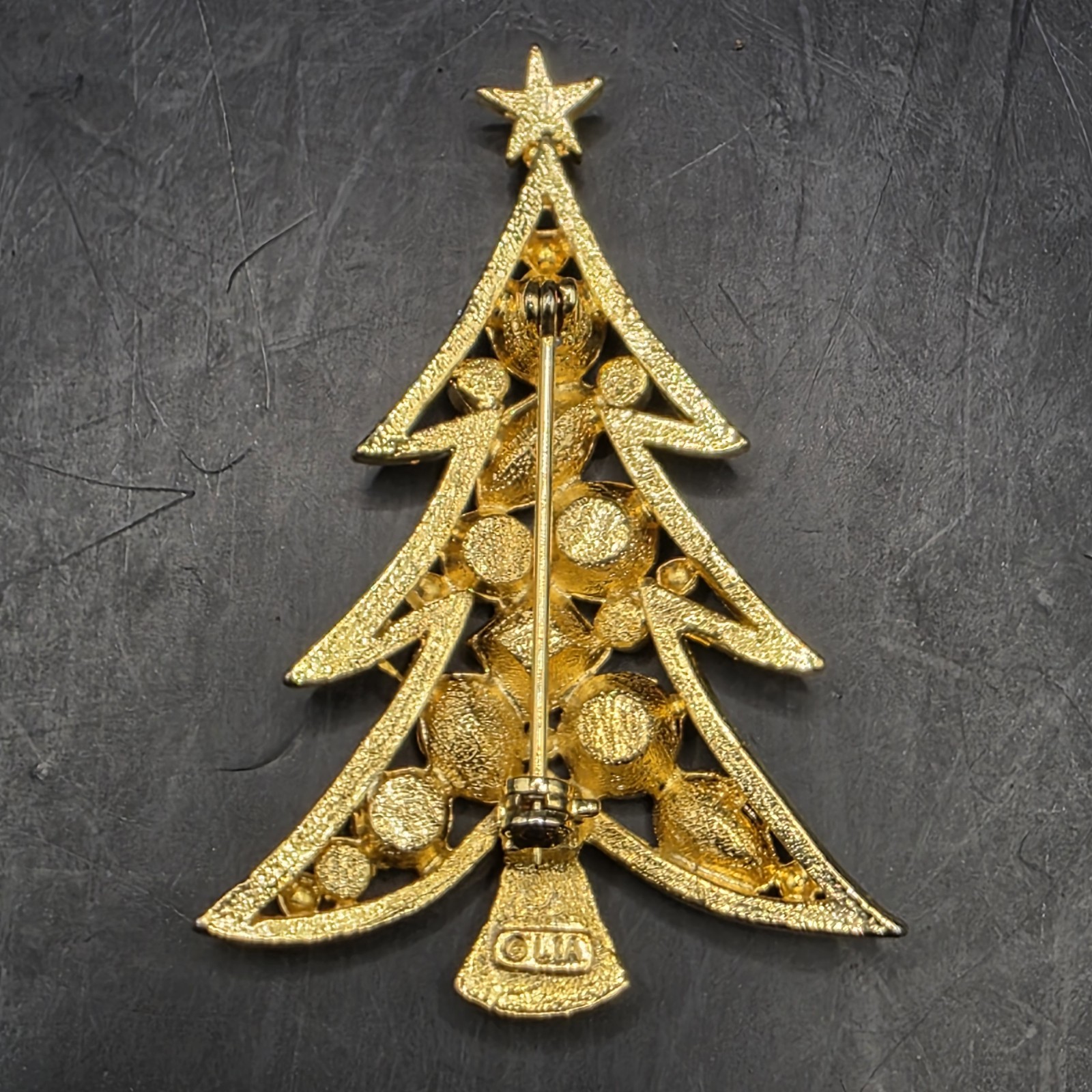 Vintage LIA LIANNA Gold Tone Rhinestone Christmas Tree Brooch