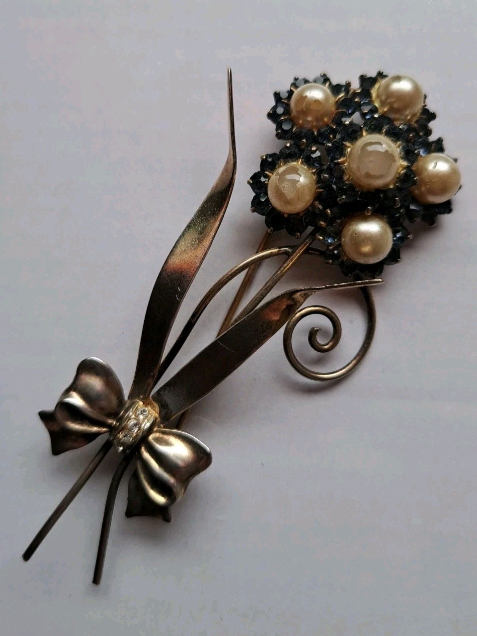 1950s 925 Sterling Silver Vermeil Blue Rhinestone Faux Pearl Brooch 3.5” 17gr