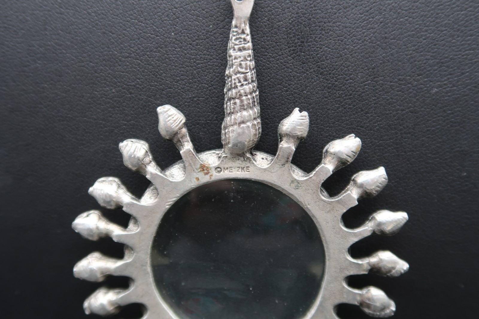 Vtg Pewter Sunburst Magnifying Loupe Pendant Necklace Metzke Signed Shell Bail