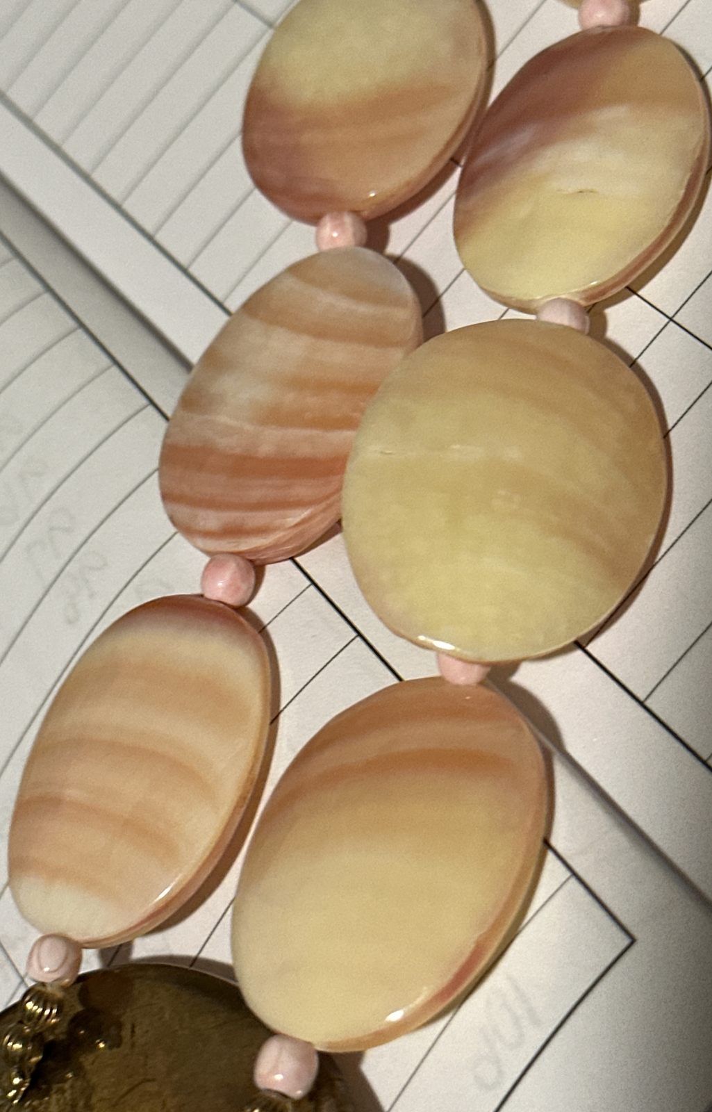 Vintage Agate Beaded Necklace w/ Brass Backed Pendant *SEE DESCRIPTION*
