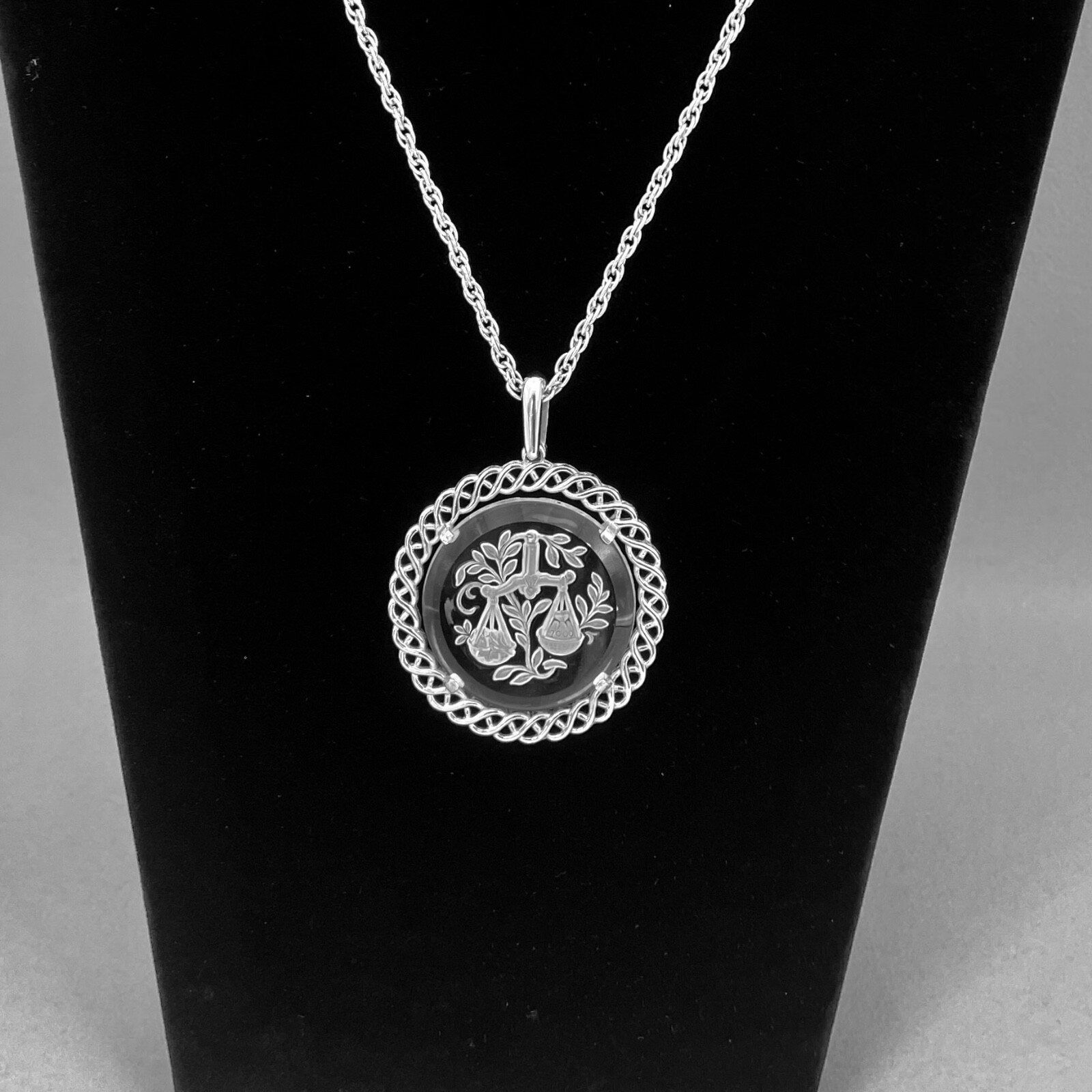 Crown Trifari Pendant Necklace Scales of Justice Reverse Etching Glass 22 Inches