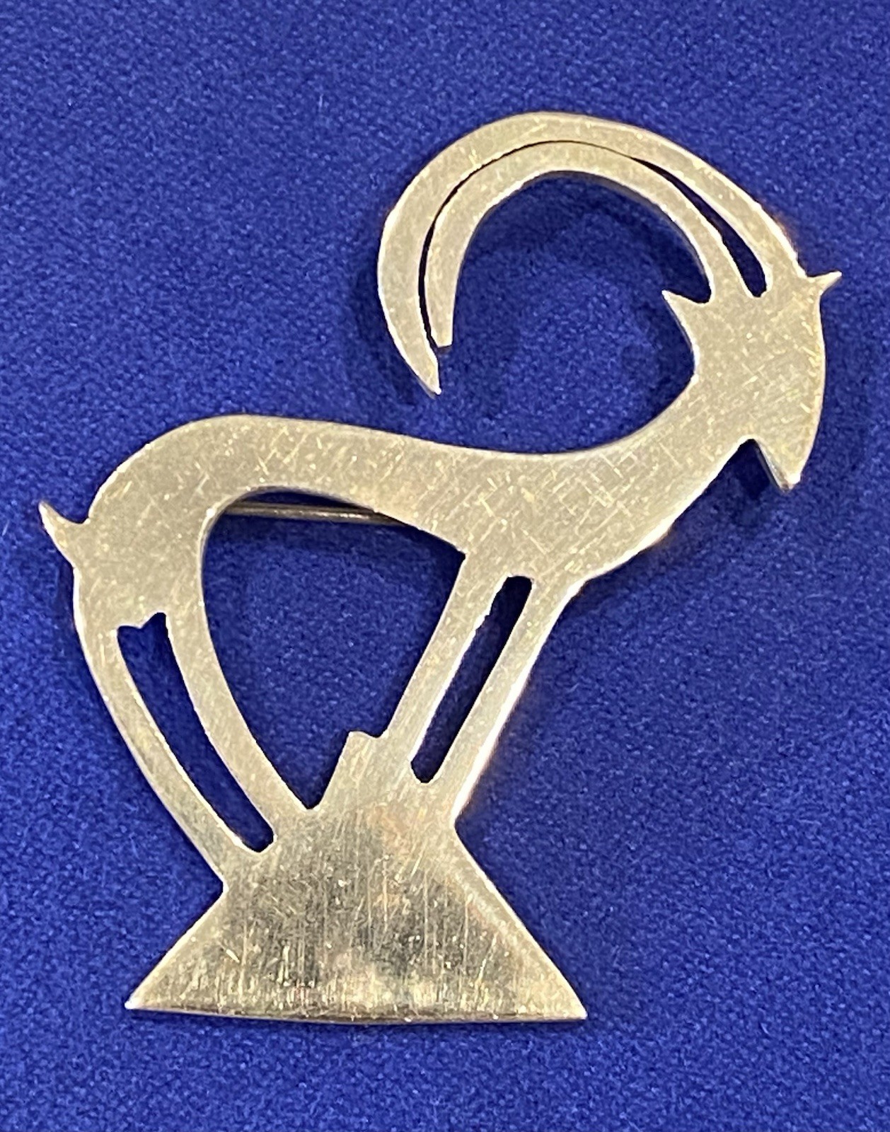 Vintage Signed Anne FORBES 925 Antelope Brooch 9.06gr