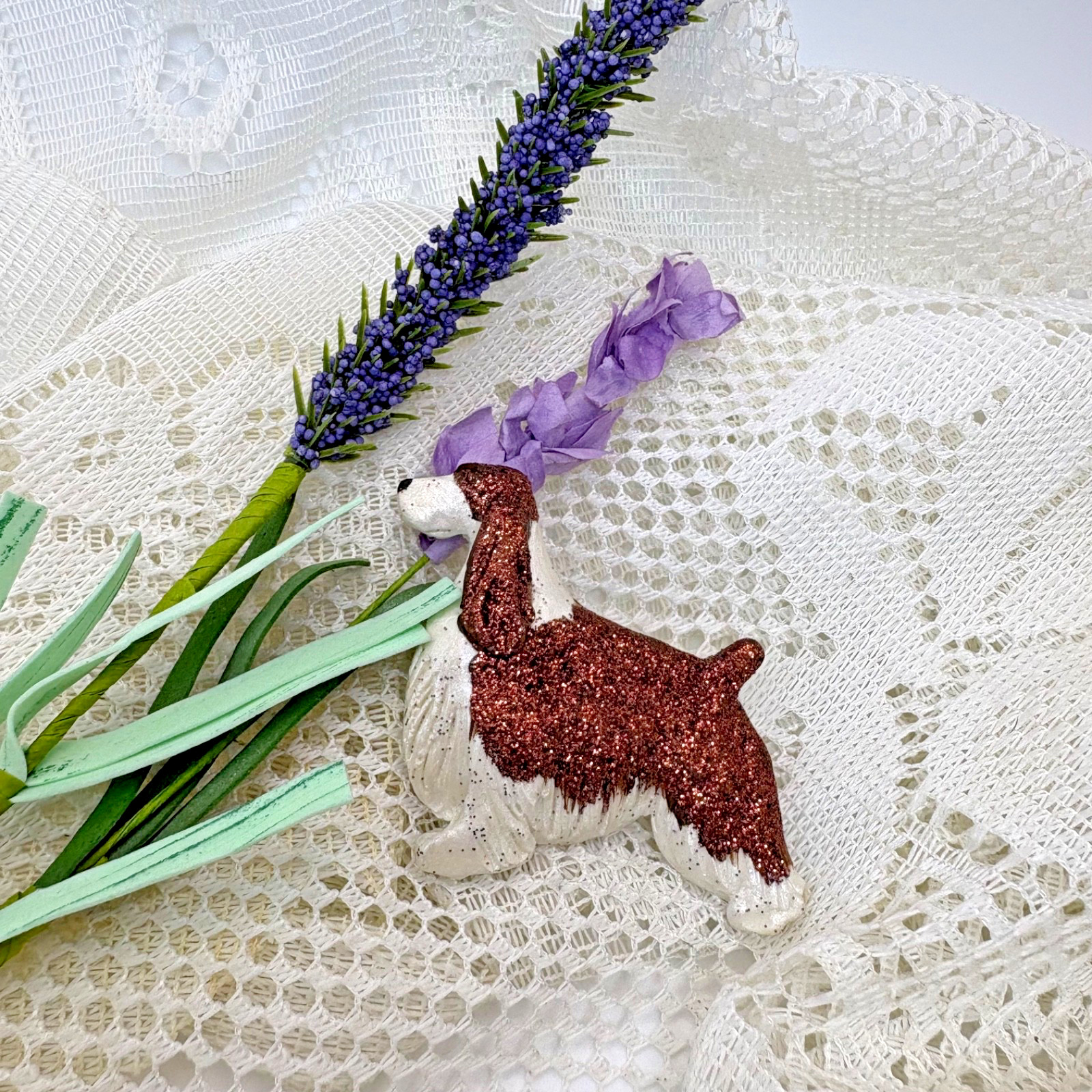 Springer Spaniel Water Dog White Brown Enamel Sparkle Finish Vtg Brooch Hat Pin