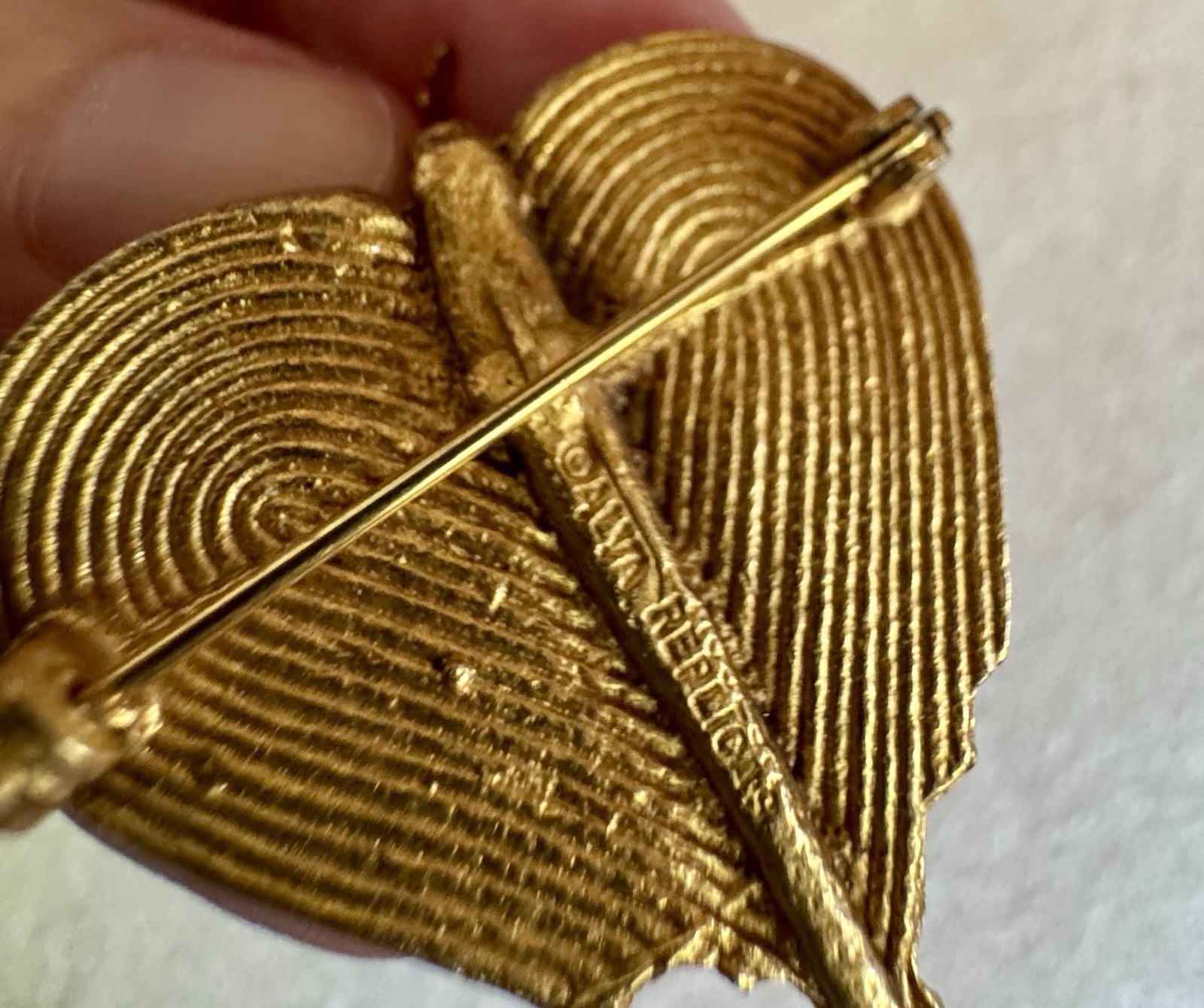 Vintage ALVA REPLICAS Egyptian Bird BROOCH PIN