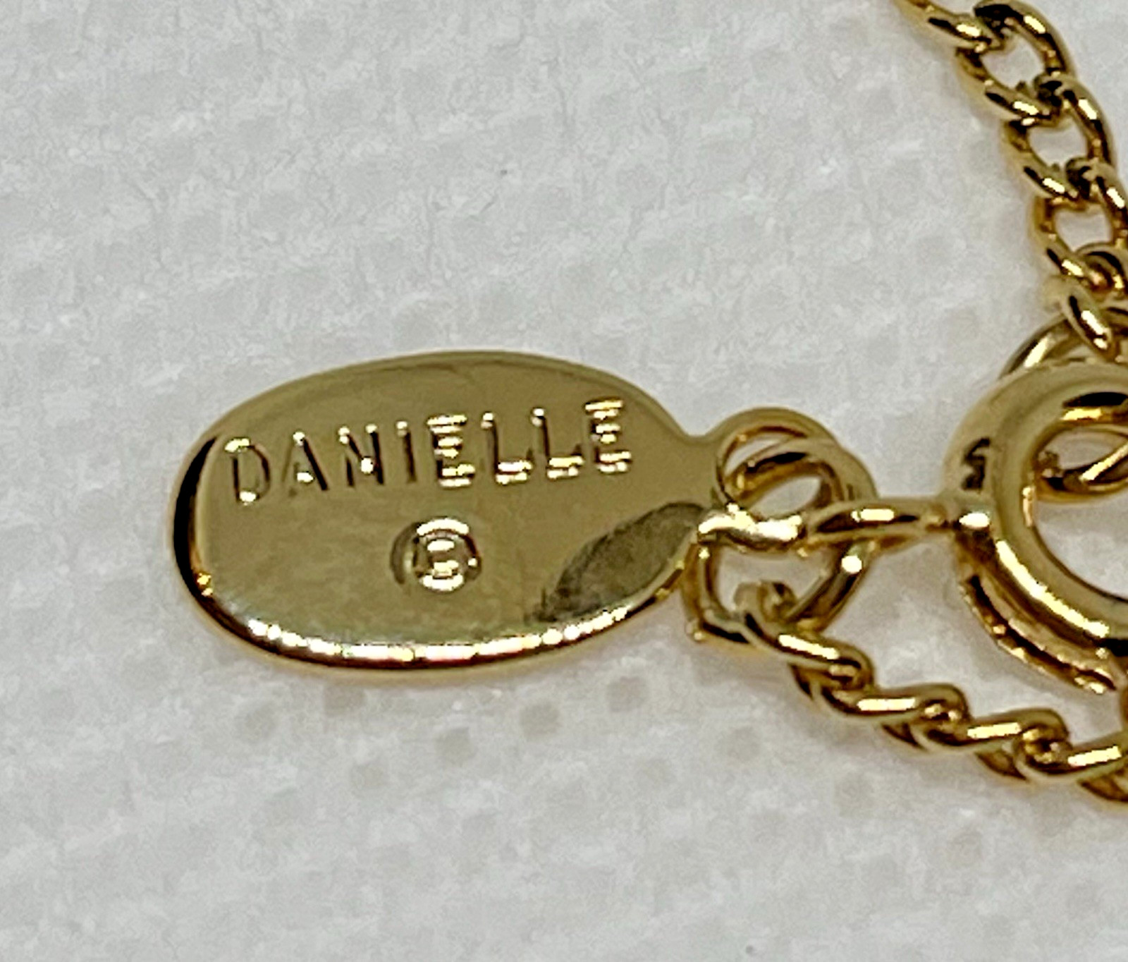 Vintage Signed Danielle Mouse Necklace Gold Tone Whimsical Jewelry