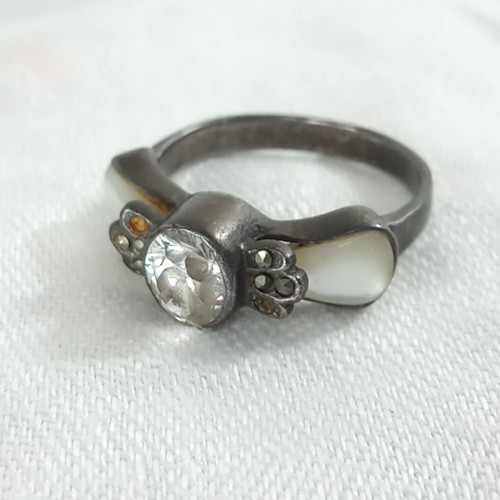 Women’s Vintage 925 Sterling Silver RING CZ Cubic Zirconia MOP 9.5 Patina
