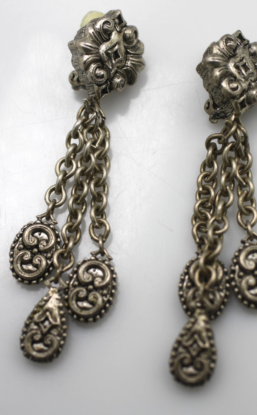 Premier Designs Jewelry USA drop dangle silver tone chains clip on earrings
