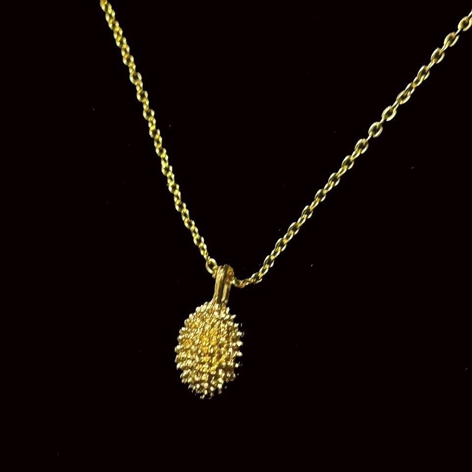 Vintage Style Gold-plated (NOT SURE) Gold Tone Pendant Necklace marked ‘999’