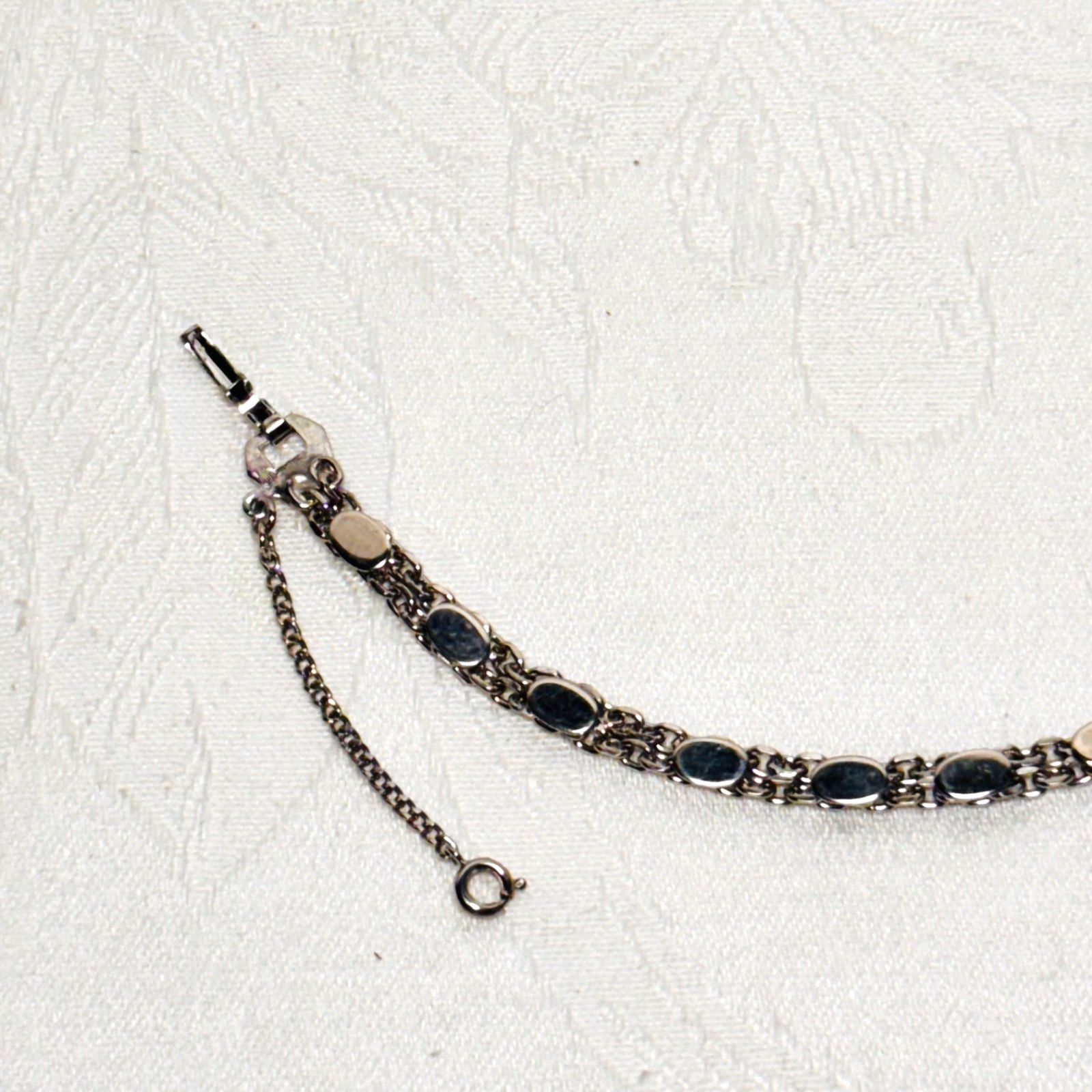 BRACELET charm oval blank silvertone metal cable chain safety fold clasp vintage
