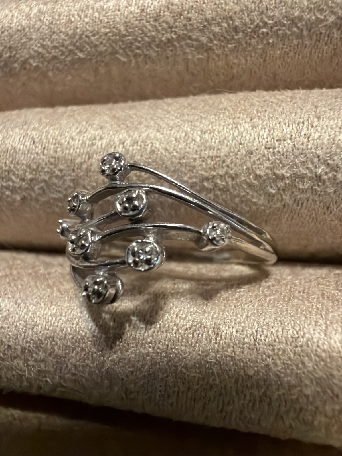 Vintage Ring With Diamond Wave 10k White Gold Size 9