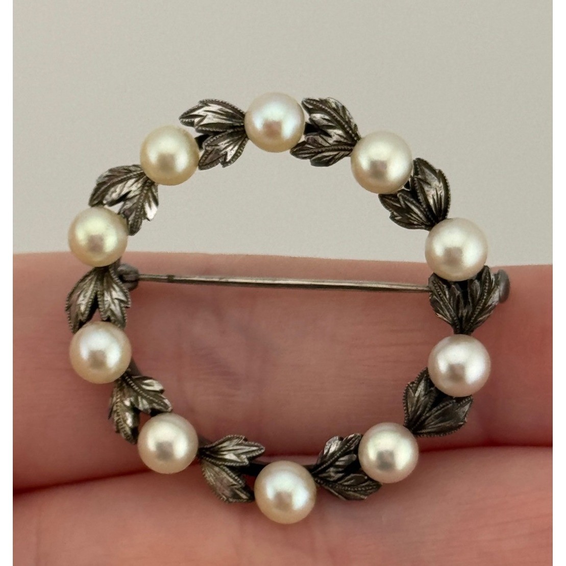 Vintage Mikimoto Wreath Brooch Sterling Silver Pearl Leaf Design Pin
