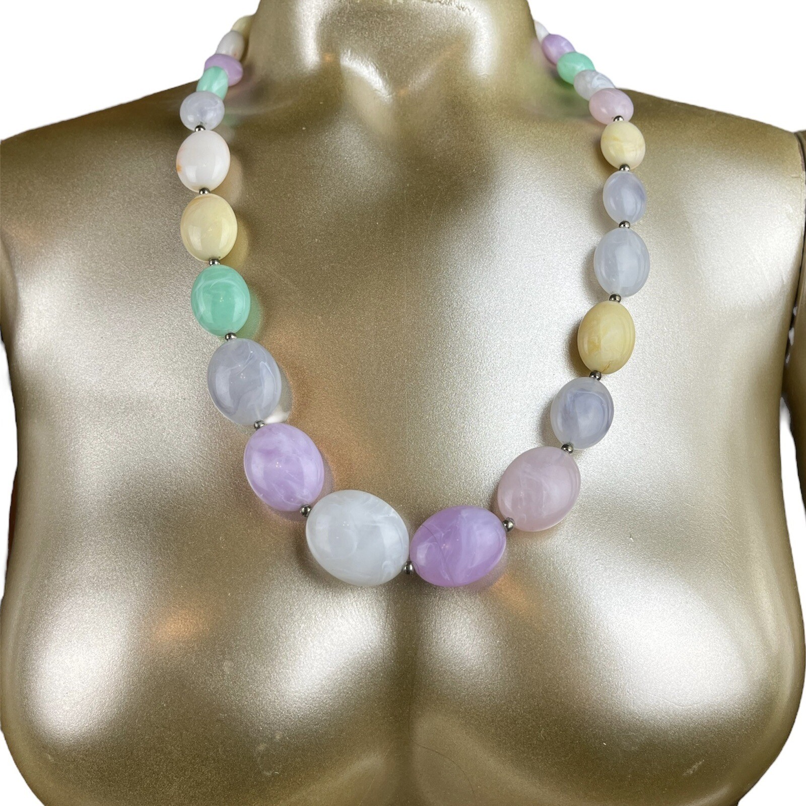 Vintage marbled lucite colorful pastel large oval bead necklace.