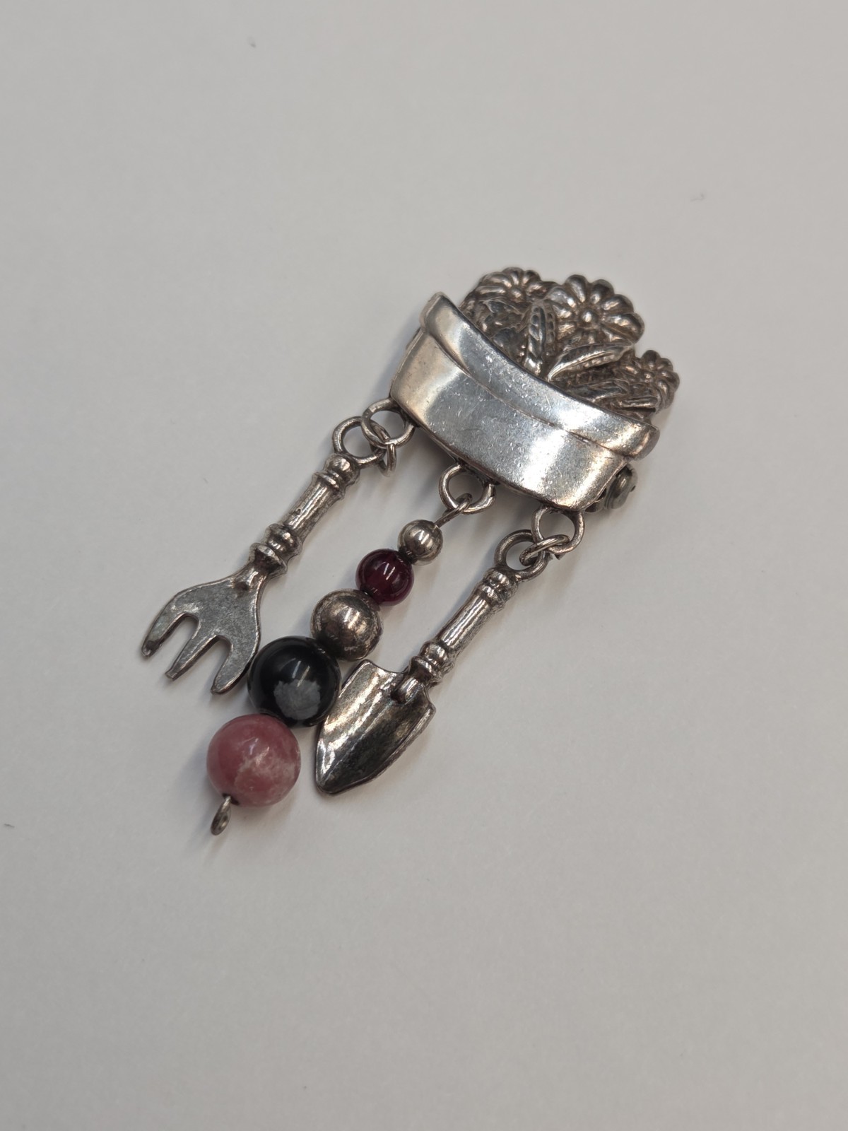 Vintage Sterling Flowerpot Gardening Planter Brooch Pin