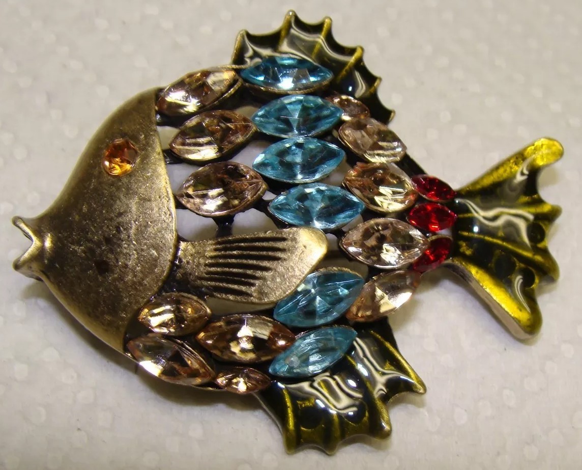 RMN Fish Pin Rhinestones Enamel Gold Plated Vintage