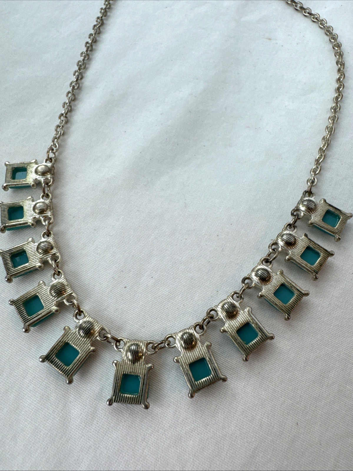 MILLENIALCORE VTG teal turquoise y2k 2000s 90s colorful Modernist Bib Necklace