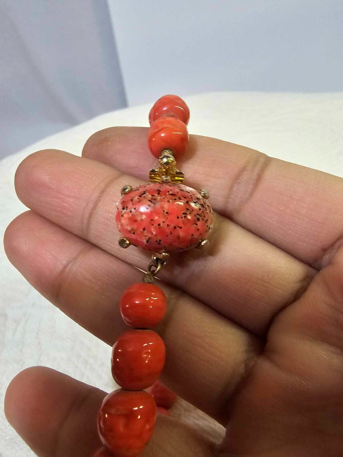 Vtg Orange Salmon Coral COLOR Stone/Glass Beads Choker Necklace 15in”-S16