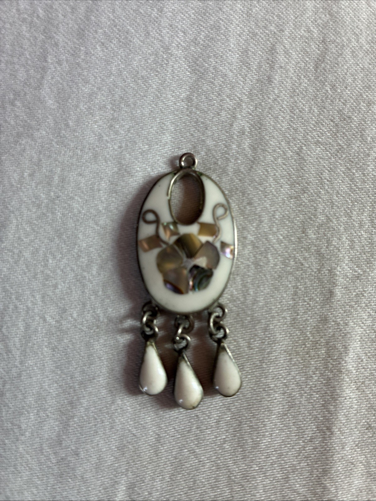 VTG Alpaca Mexico White Enamel Mother Of Pearl Abalone Inlay Pendant