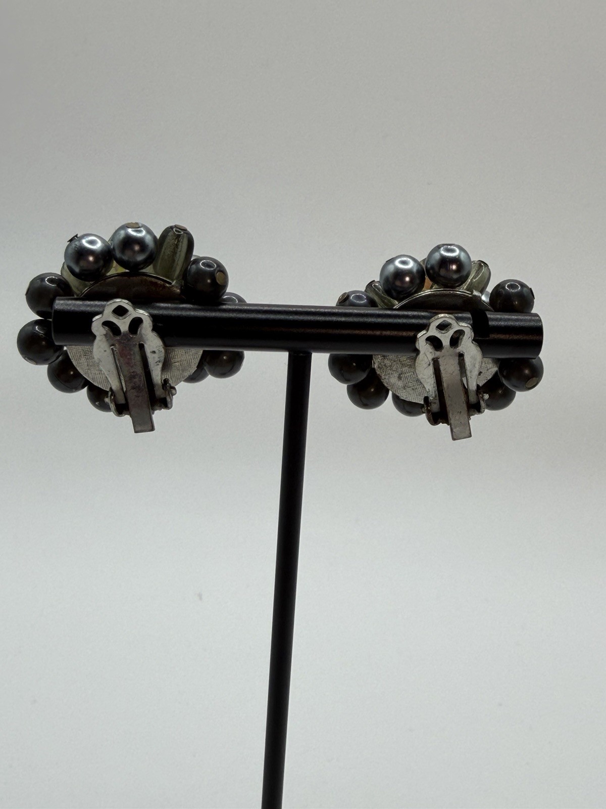 Vintage Art Glass & Faux Pearl Two Strand Necklace & Earrings Gray Black Red AB